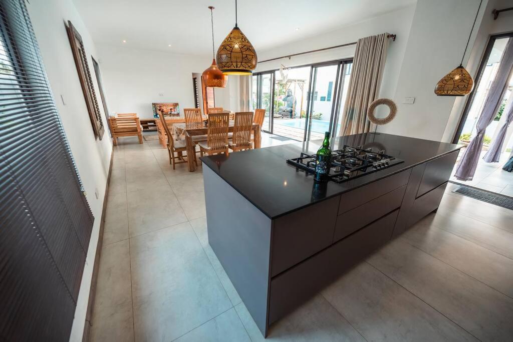 Luxurious 4-Bedroom Villa with Sea View - HA496