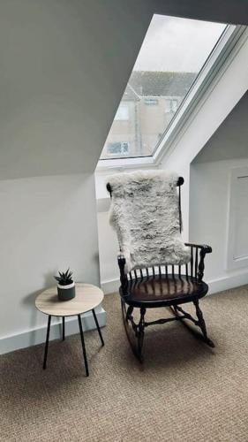 Family home in St Ives with parking! view 5