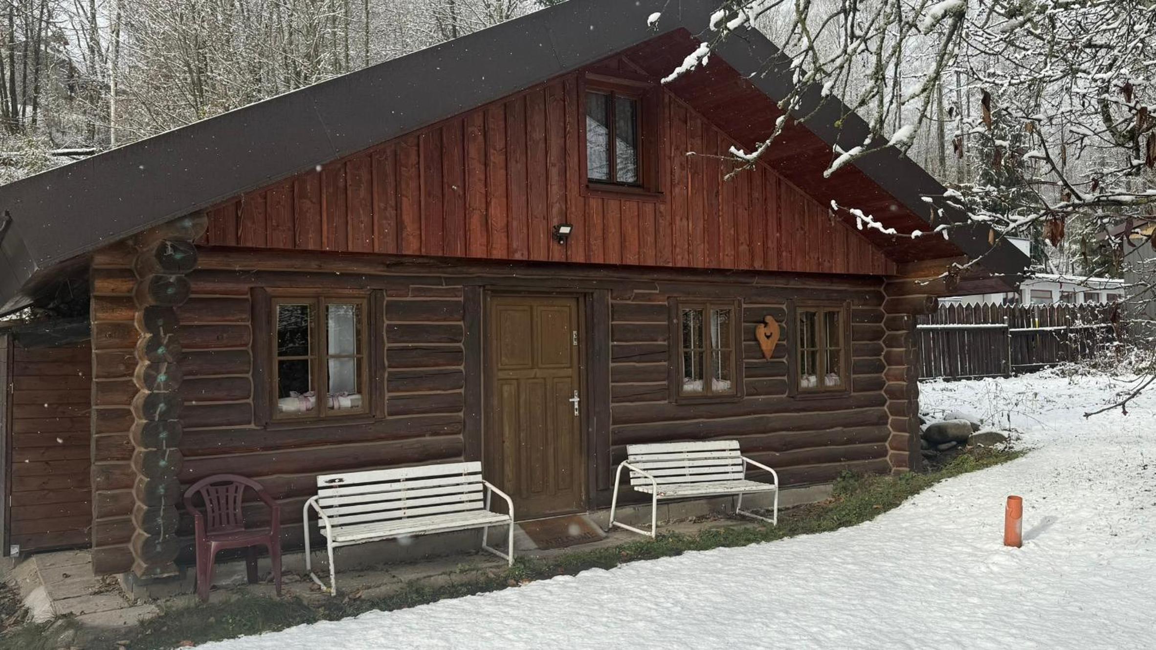 SRUB pod třešněmi - Cherry Trees Cabin