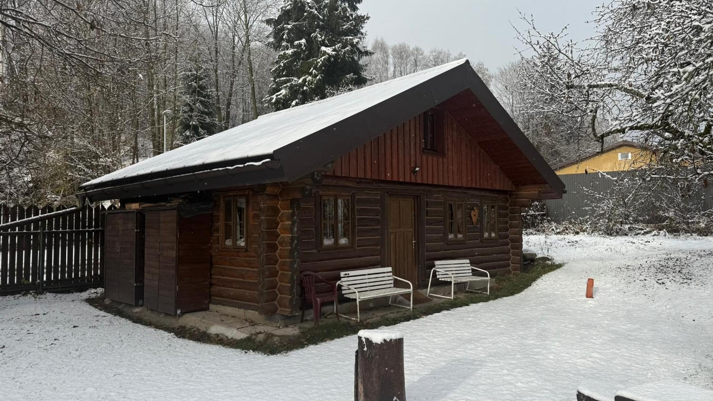 SRUB pod třešněmi - Cherry Trees Cabin
