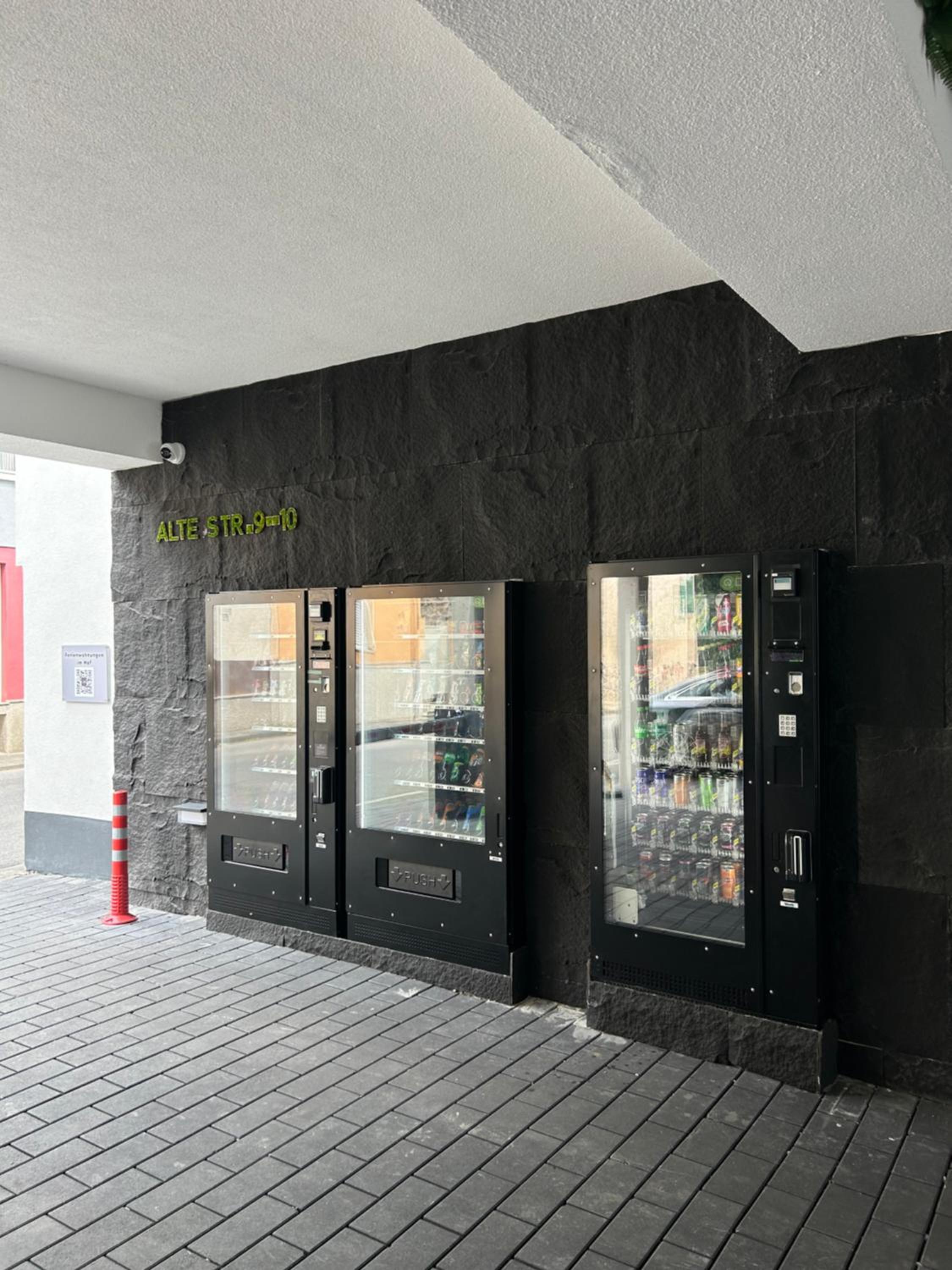 JAM Apartments