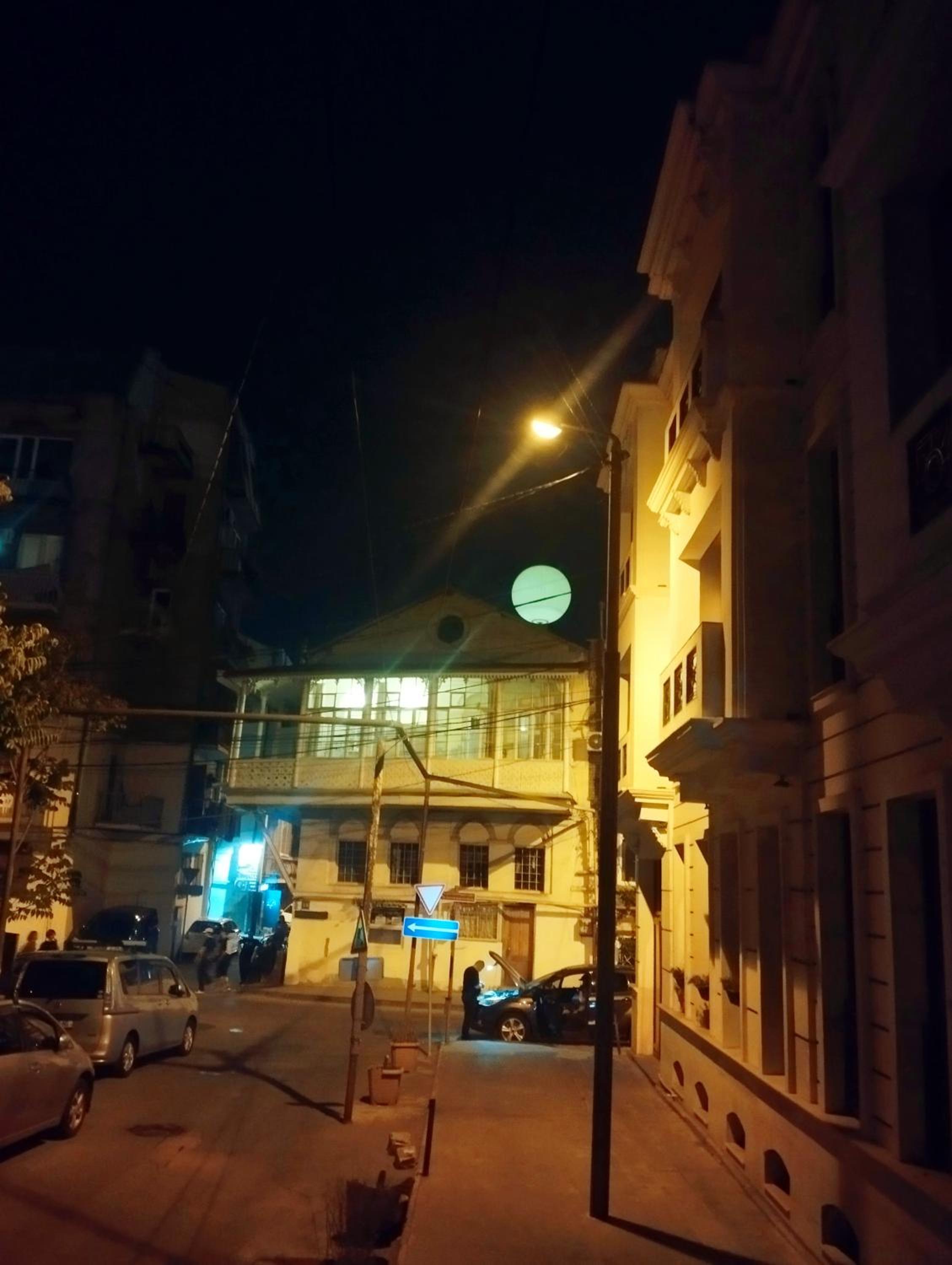 Photo 19