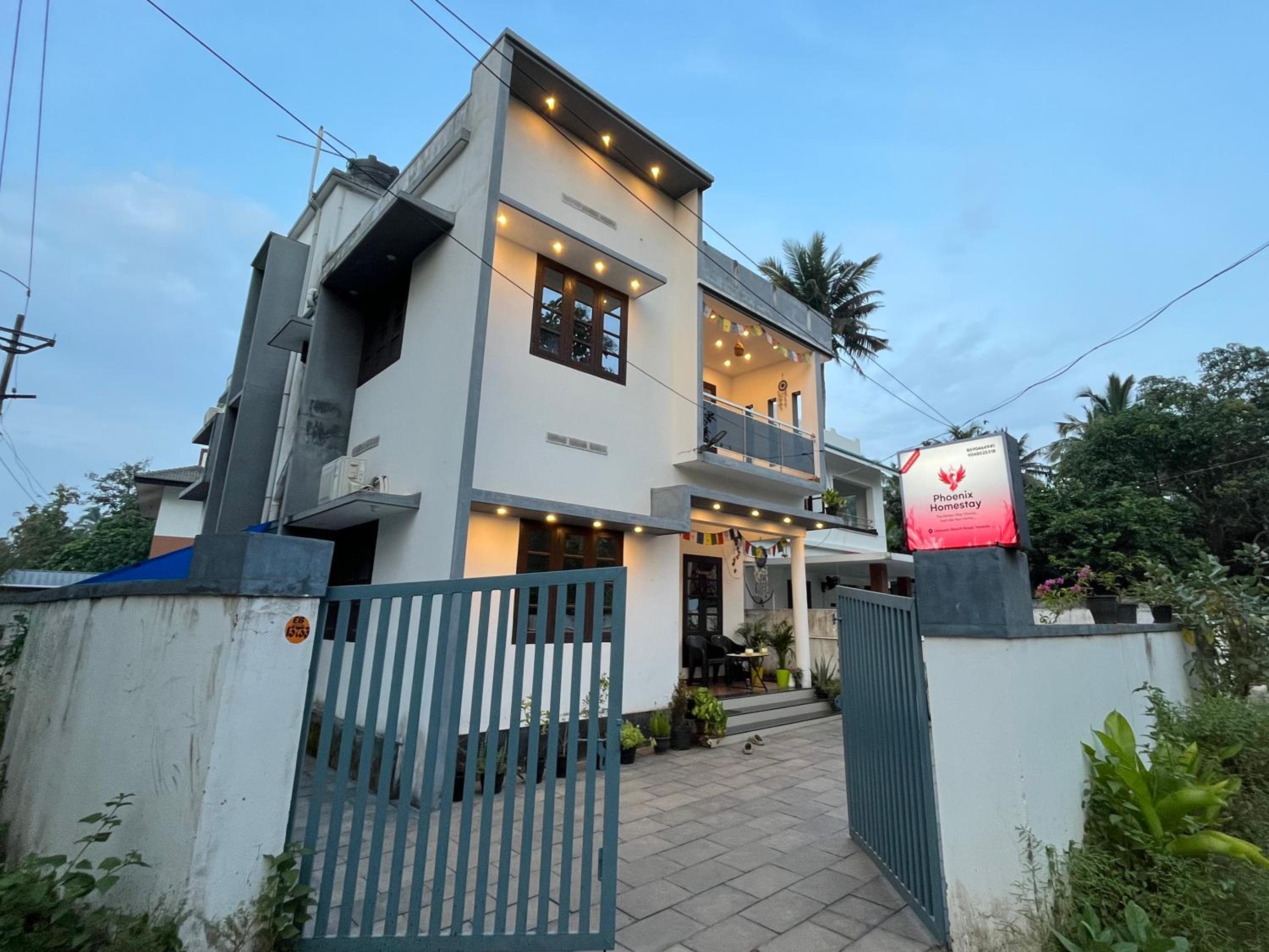 Phoenix homestay