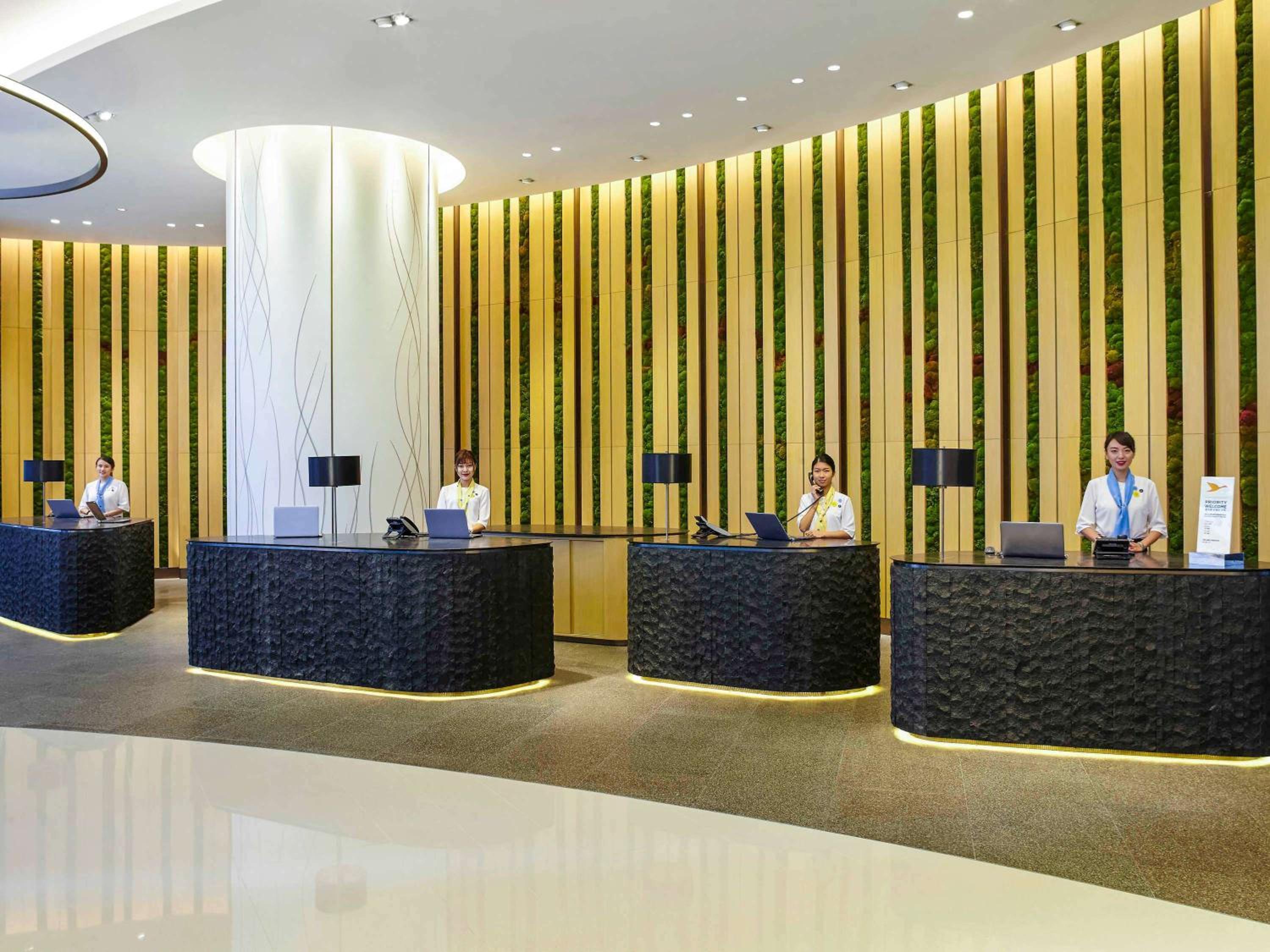 recepcion & lobby