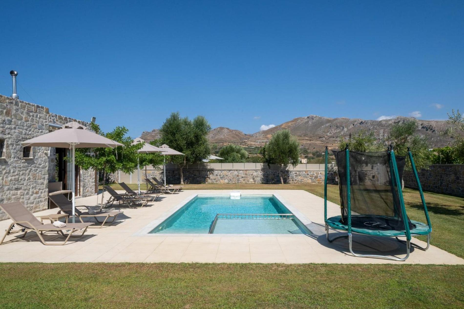Villa Liatiko with private pool view 4