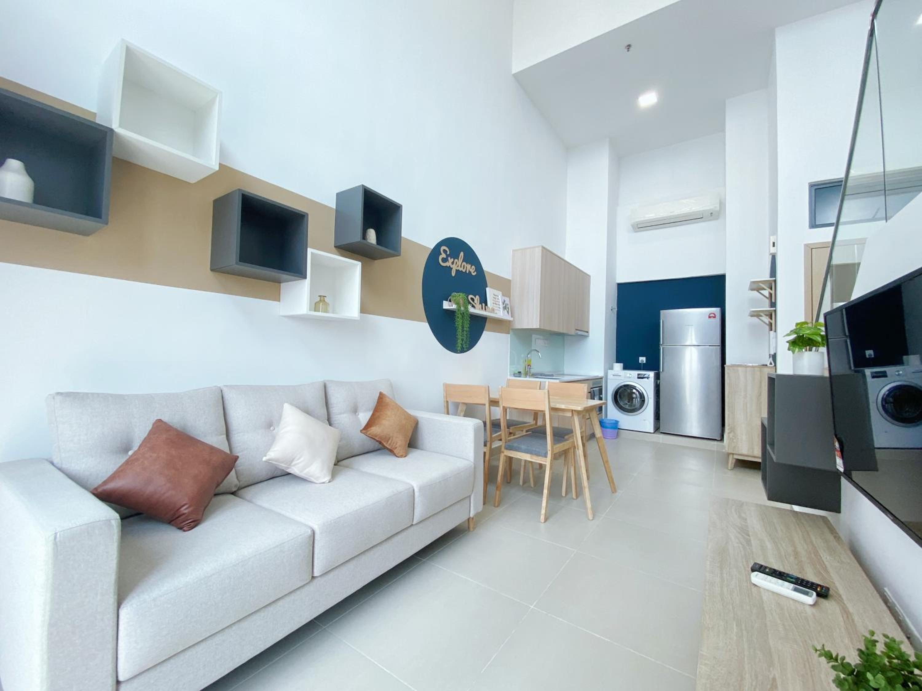The colony by infinitum sweet home