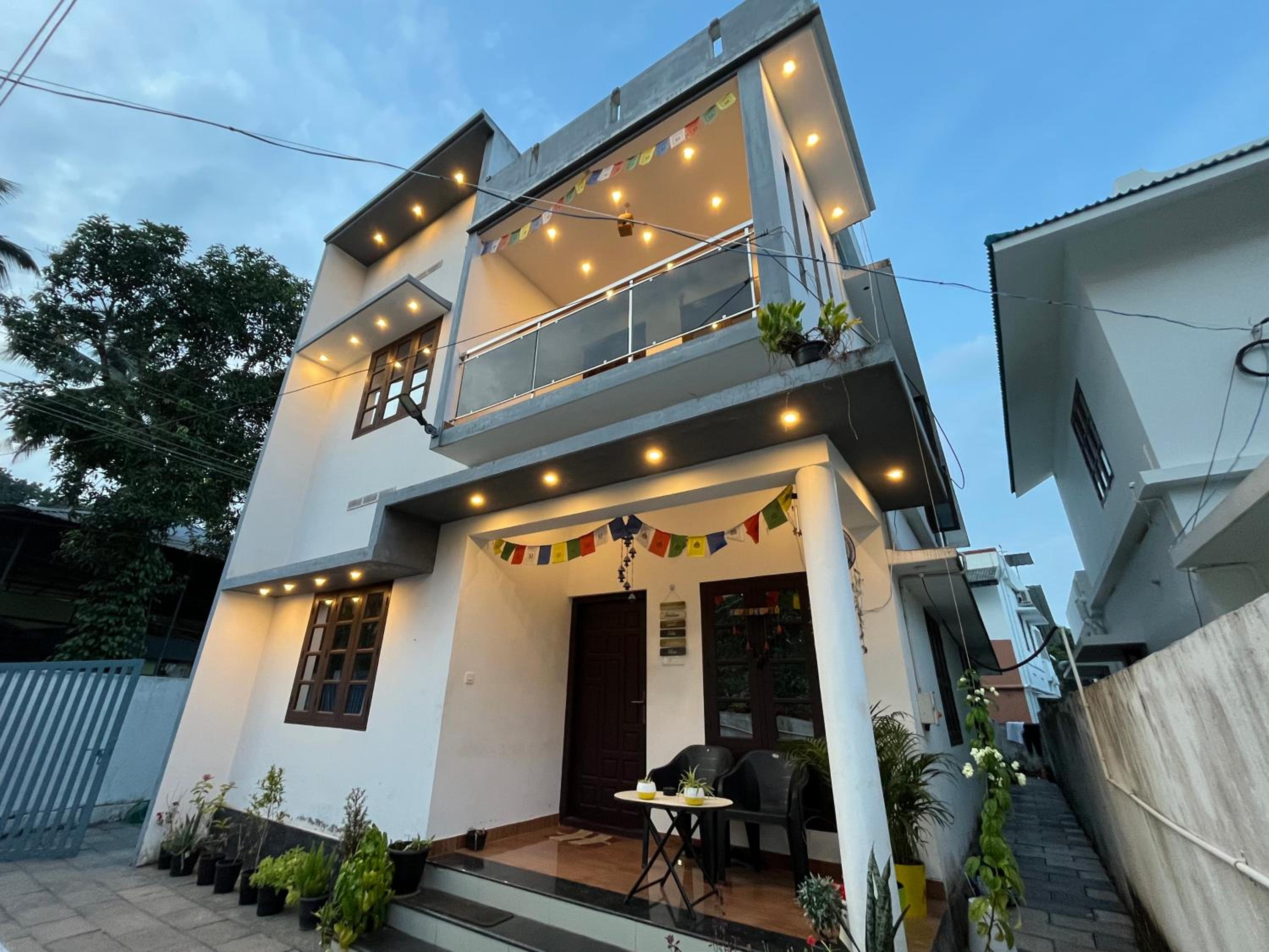 Phoenix homestay
