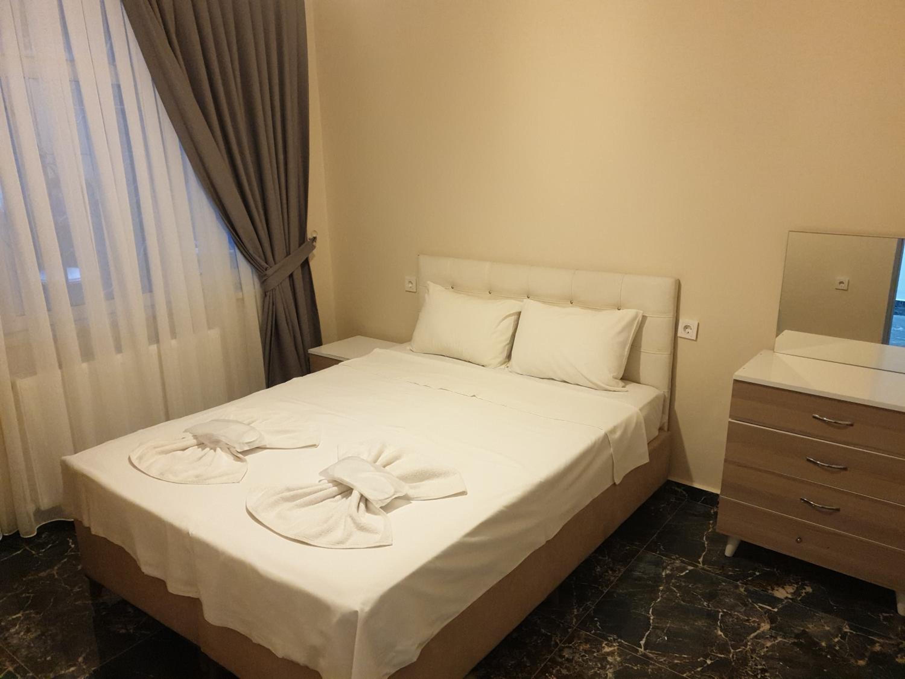 Konstantinei Hotel
