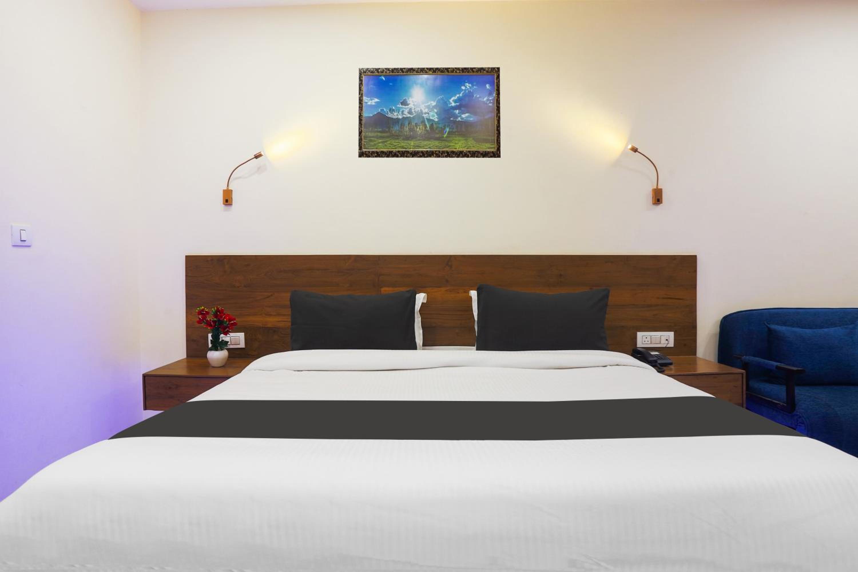 Townhouse Vikaspuri