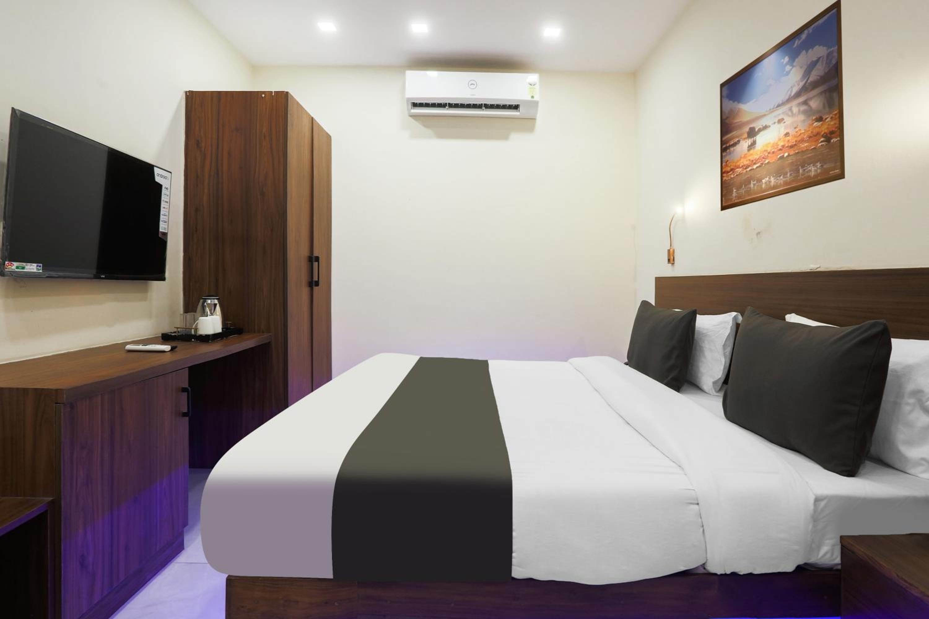 Townhouse Vikaspuri