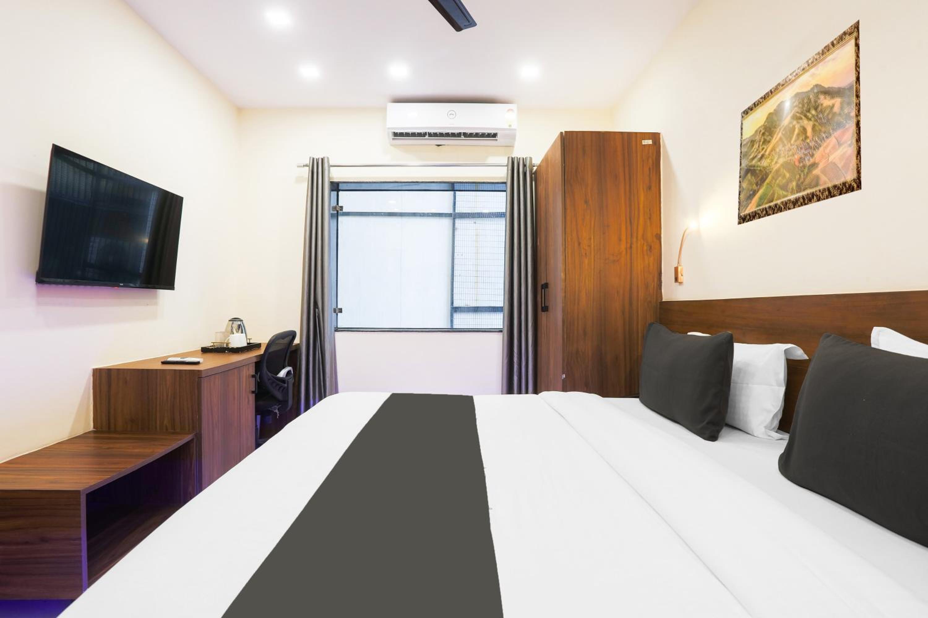 Townhouse Vikaspuri
