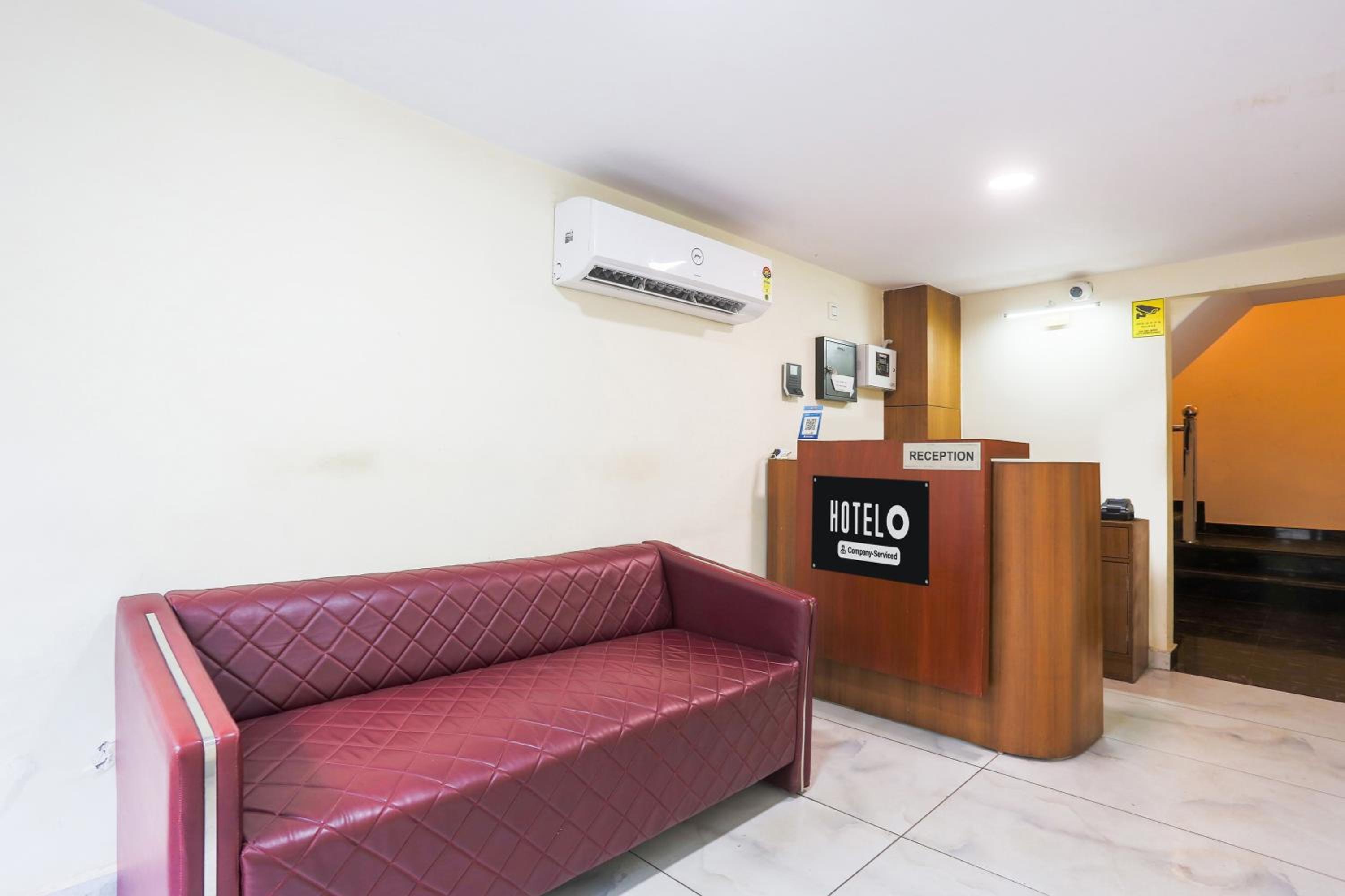 Townhouse Vikaspuri