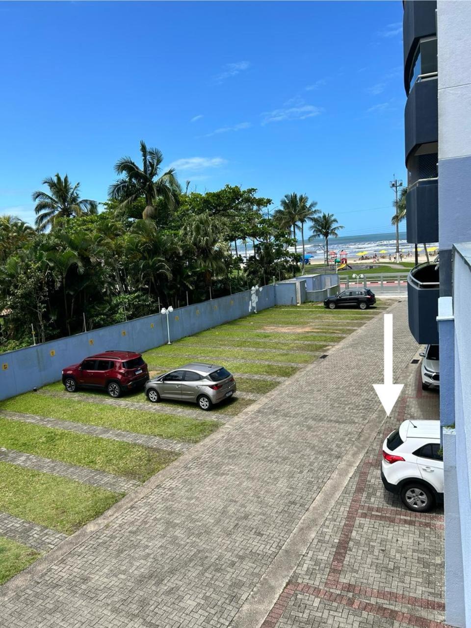 Pé na Areia com serviço de praia, Bertioga