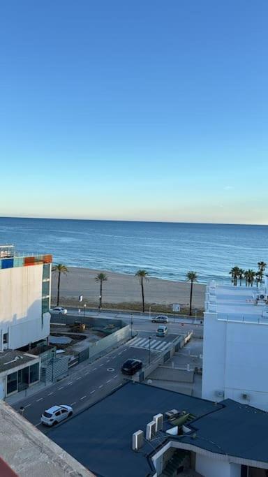 Comarruga Seaside Bliss Apartment, 100m to beach view 2