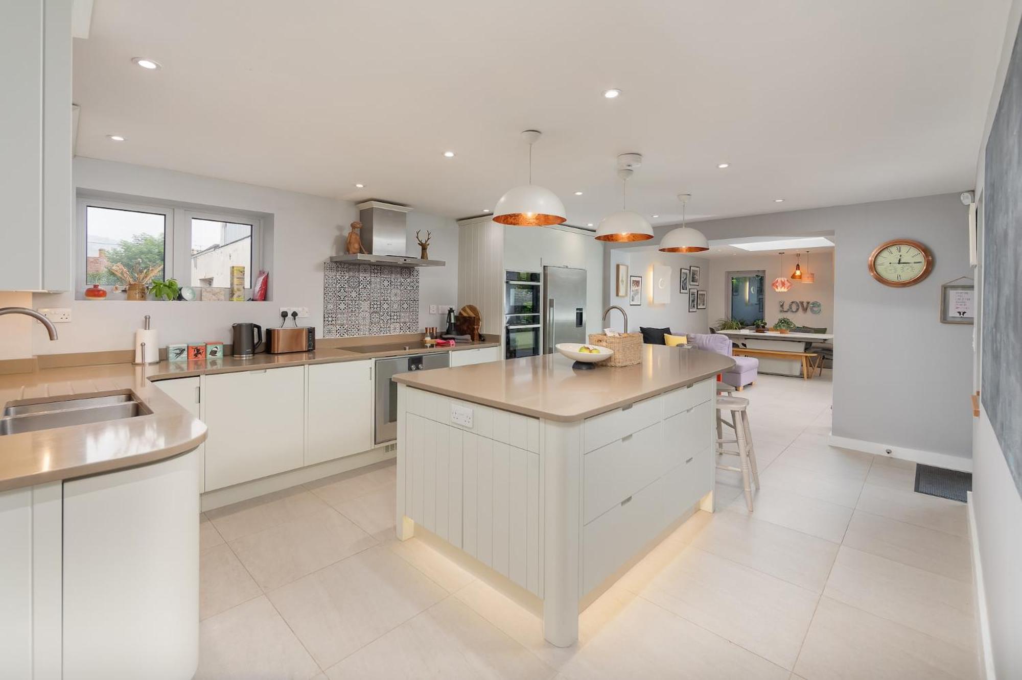 Spacious House in the Heart of Cheddar
