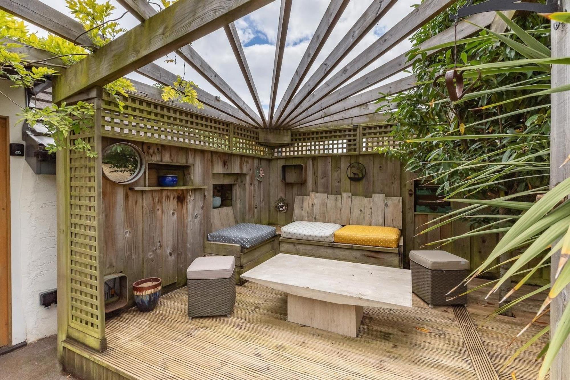 Spacious House in the Heart of Cheddar
