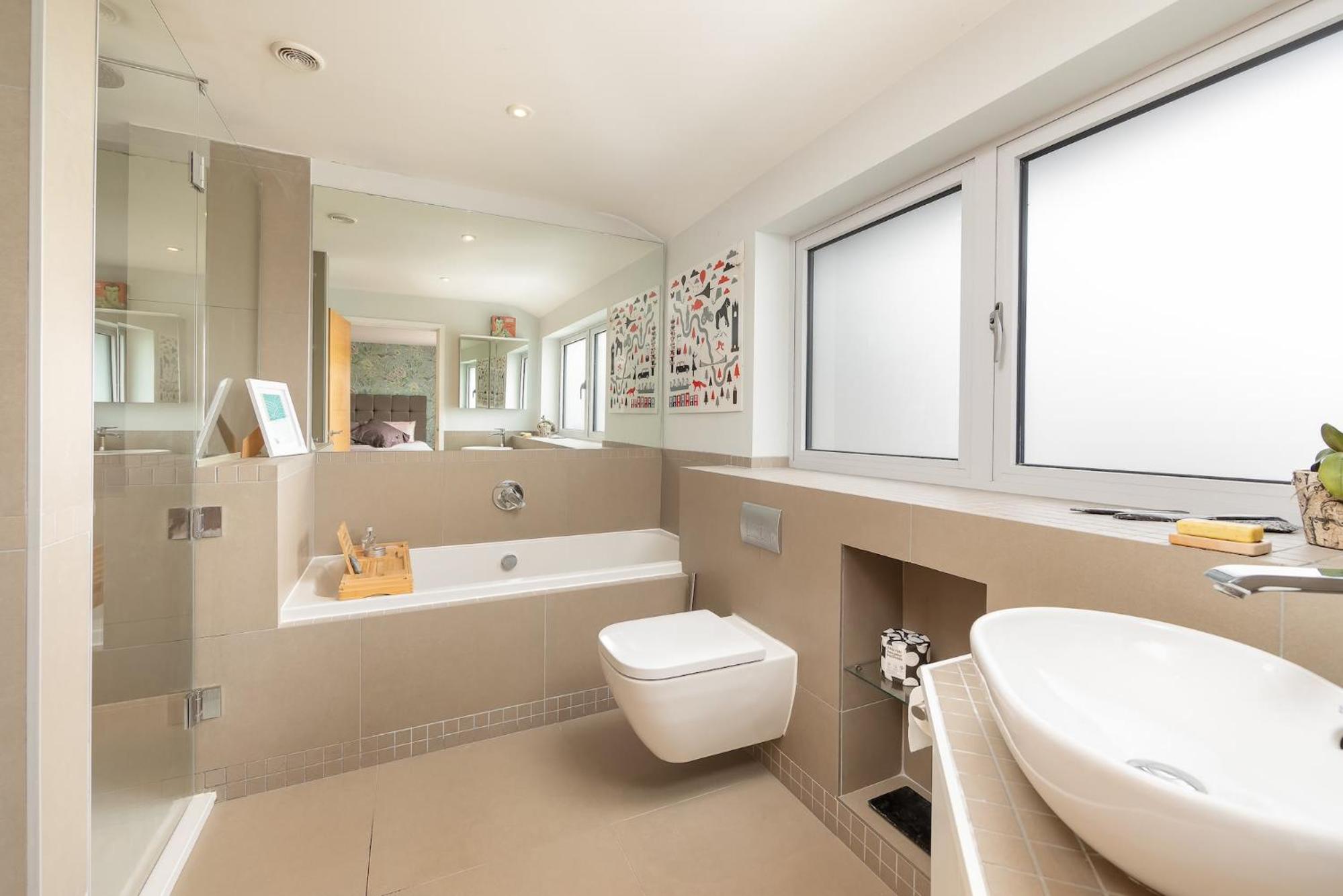 Spacious House in the Heart of Cheddar