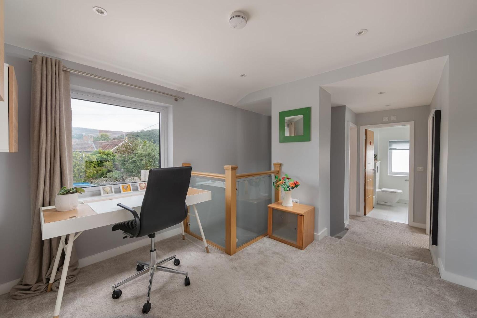 Spacious House in the Heart of Cheddar