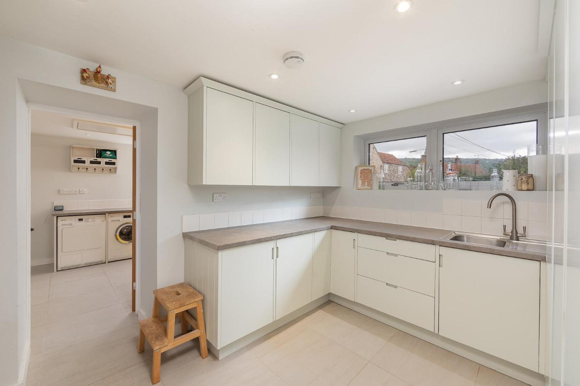 Spacious House in the Heart of Cheddar