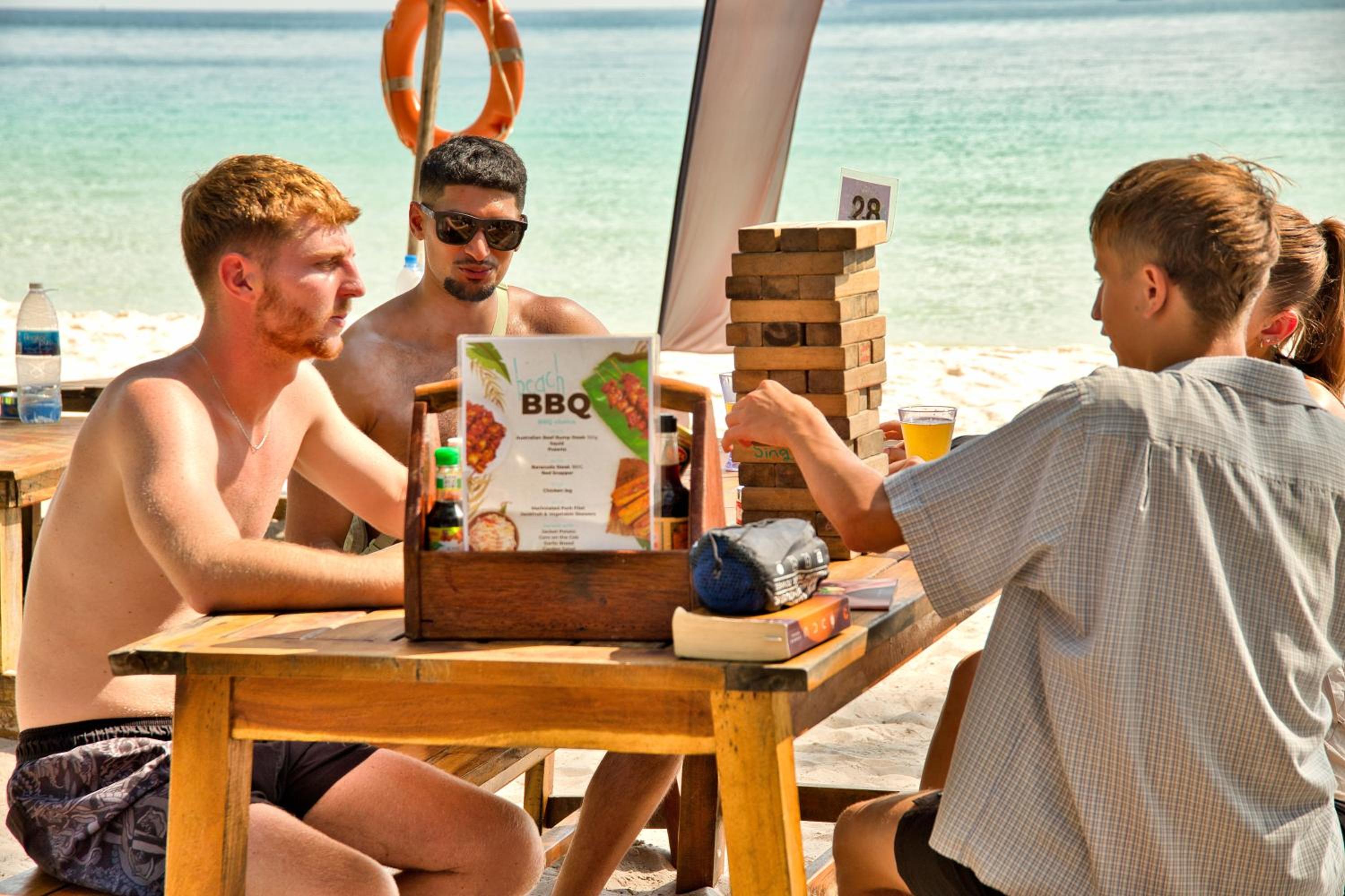 Mad Monkey Koh Rong
