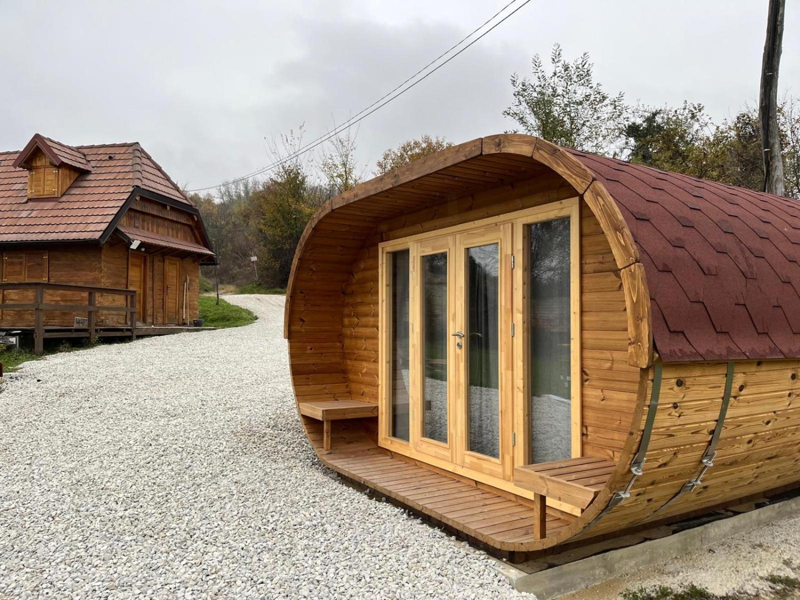 Pet friendly cabin with amazing view