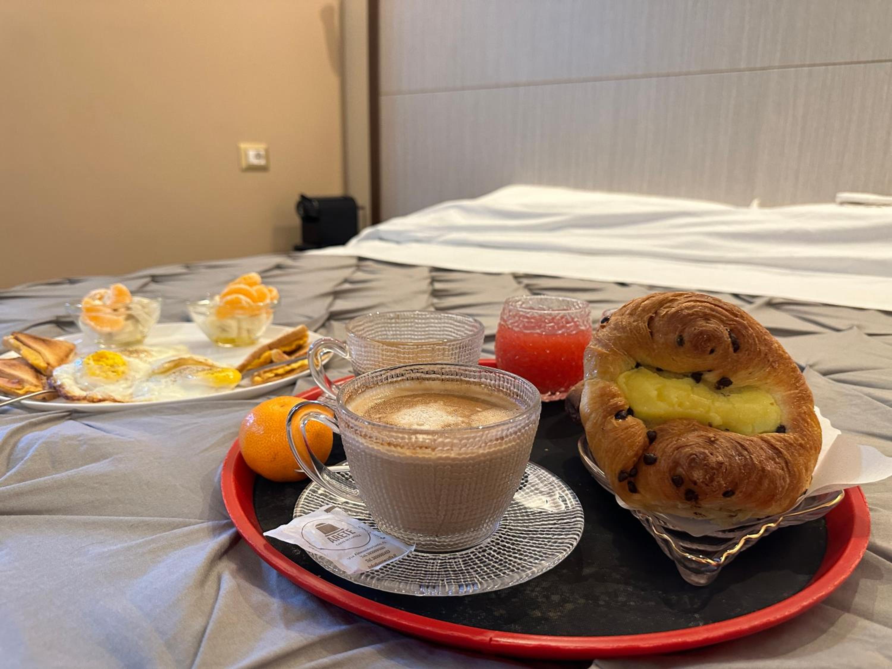 Candia Rooms