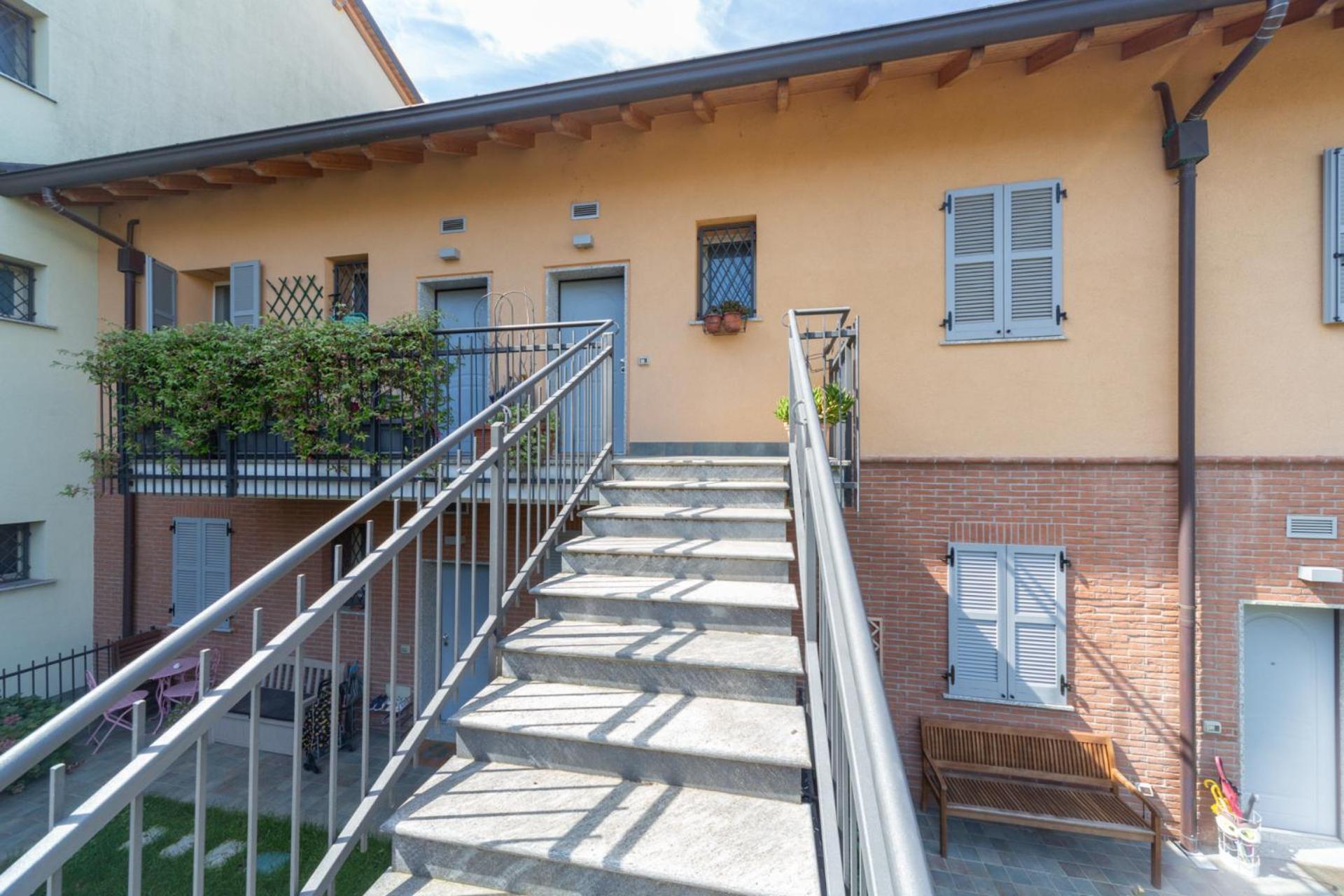Spacious & Stylish 1-Bedroom Apartment with terrace