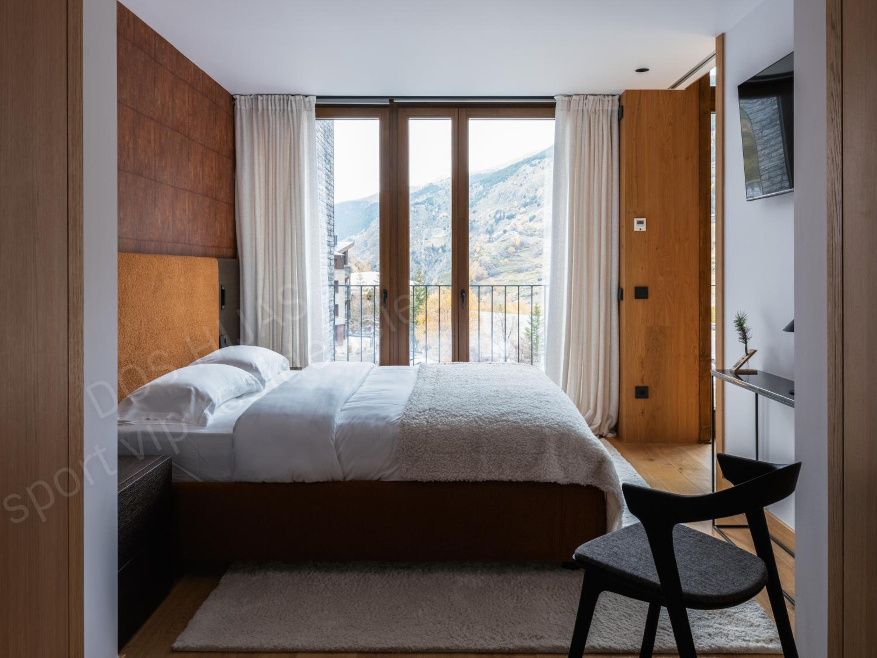 ISARD RESIDENCES & SPA by Elegant Residences