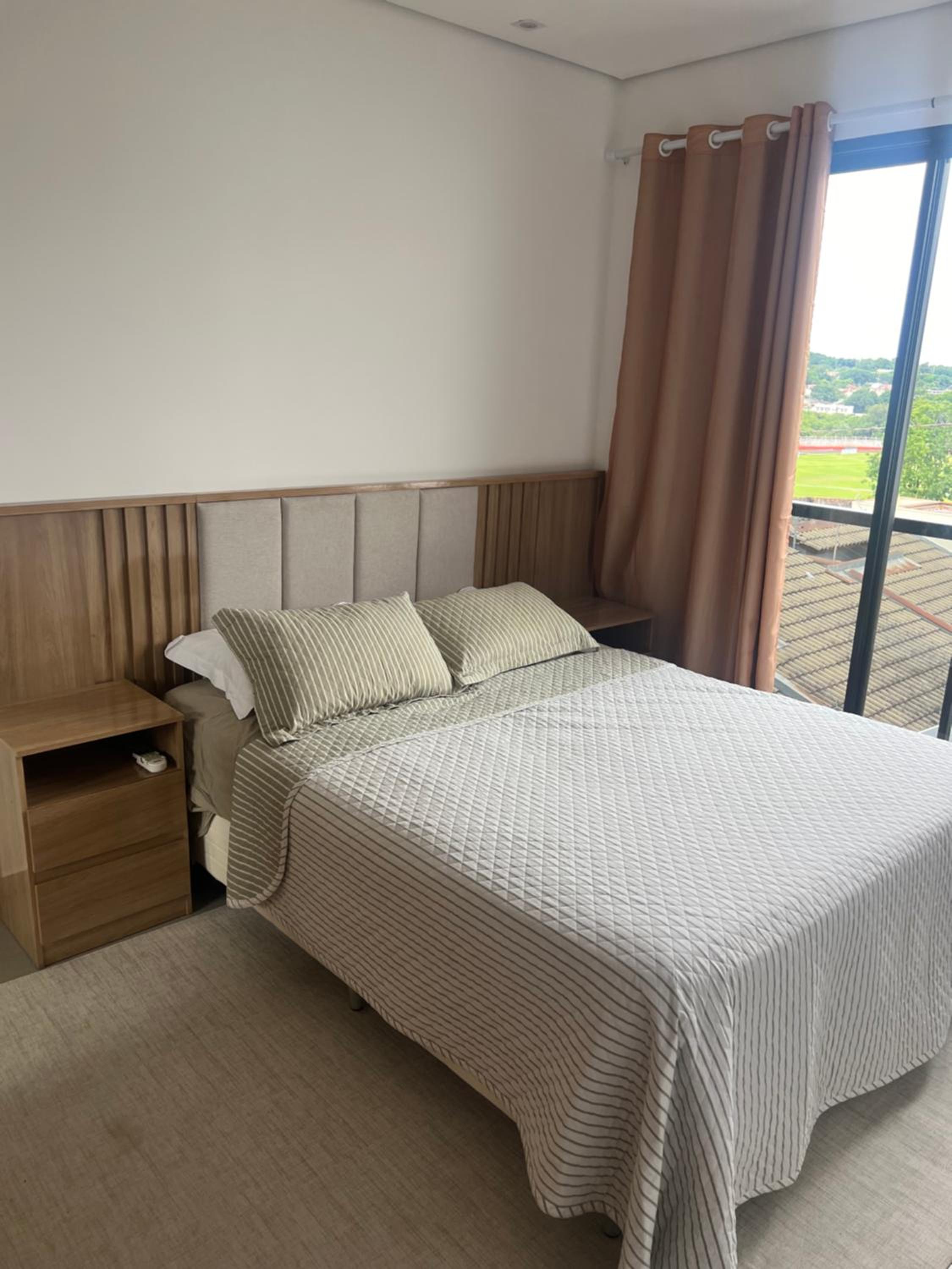 Sobrado confortavel e central