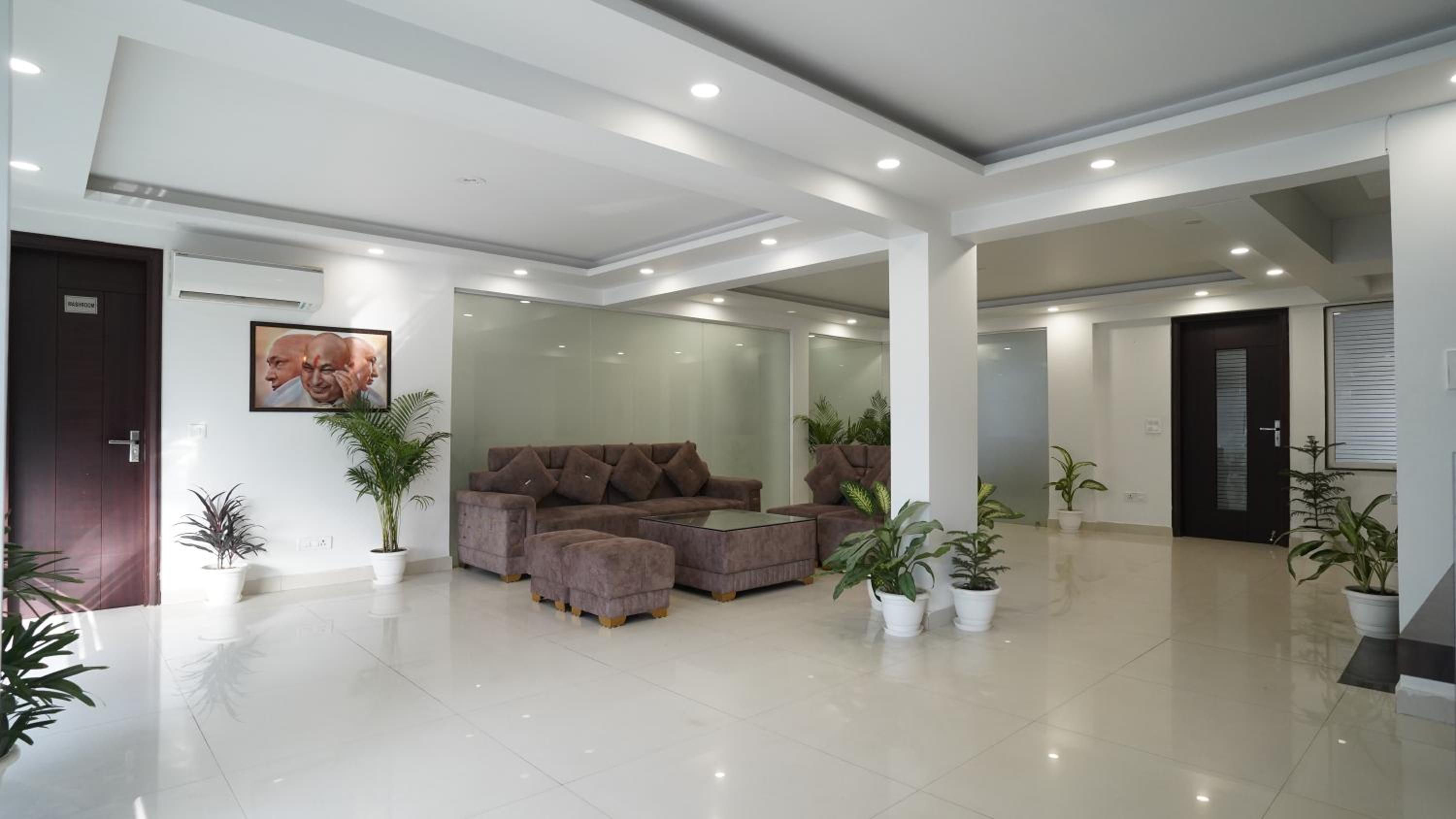 The Paras Studio Serviced Apartments