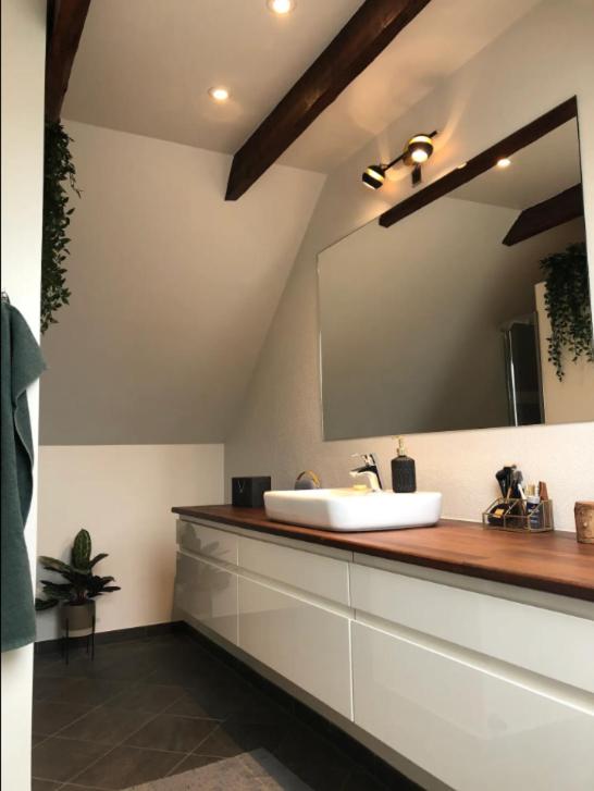 Cozy loft room in Old Dairy view 4