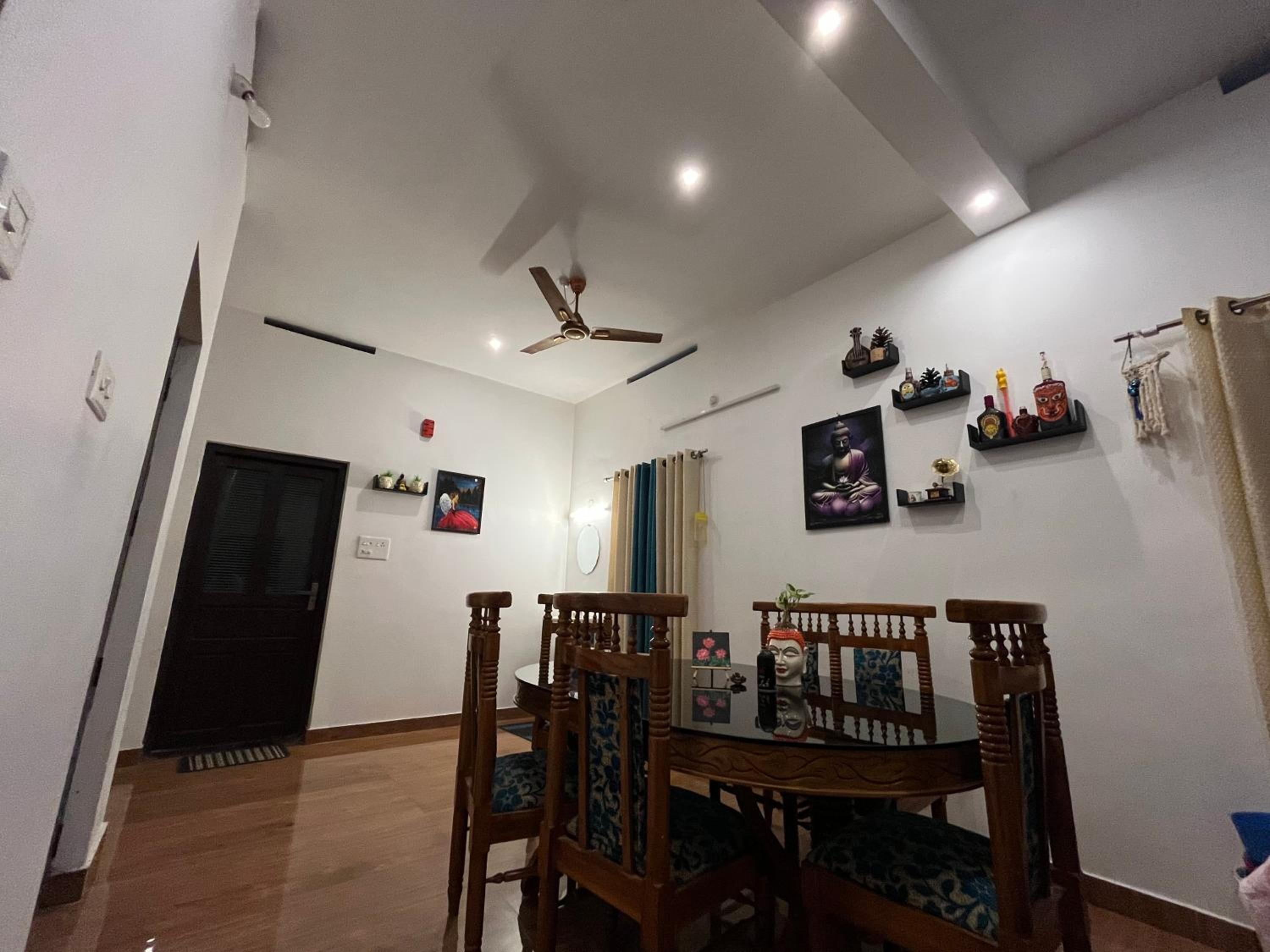 Phoenix homestay