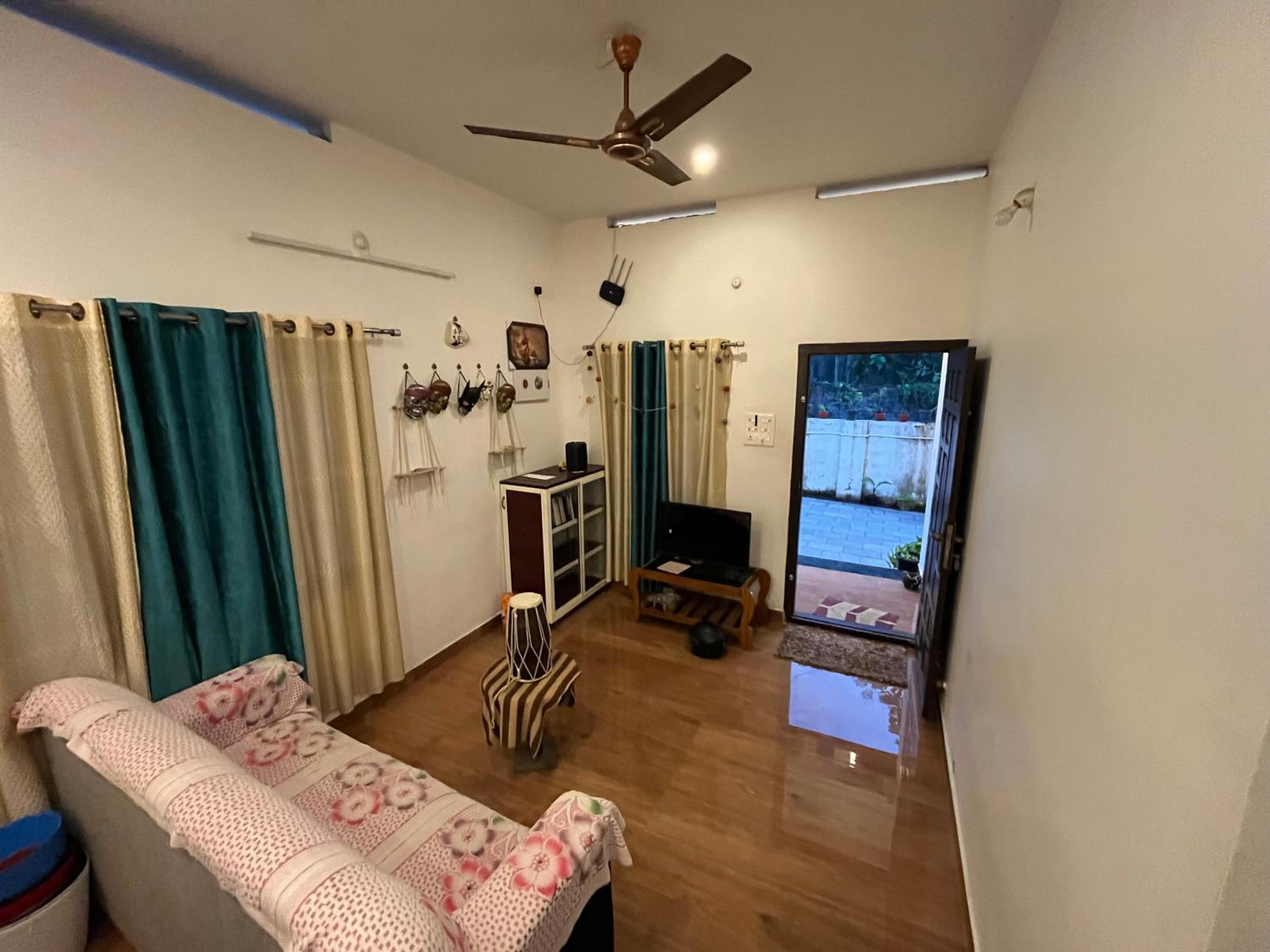 Phoenix homestay