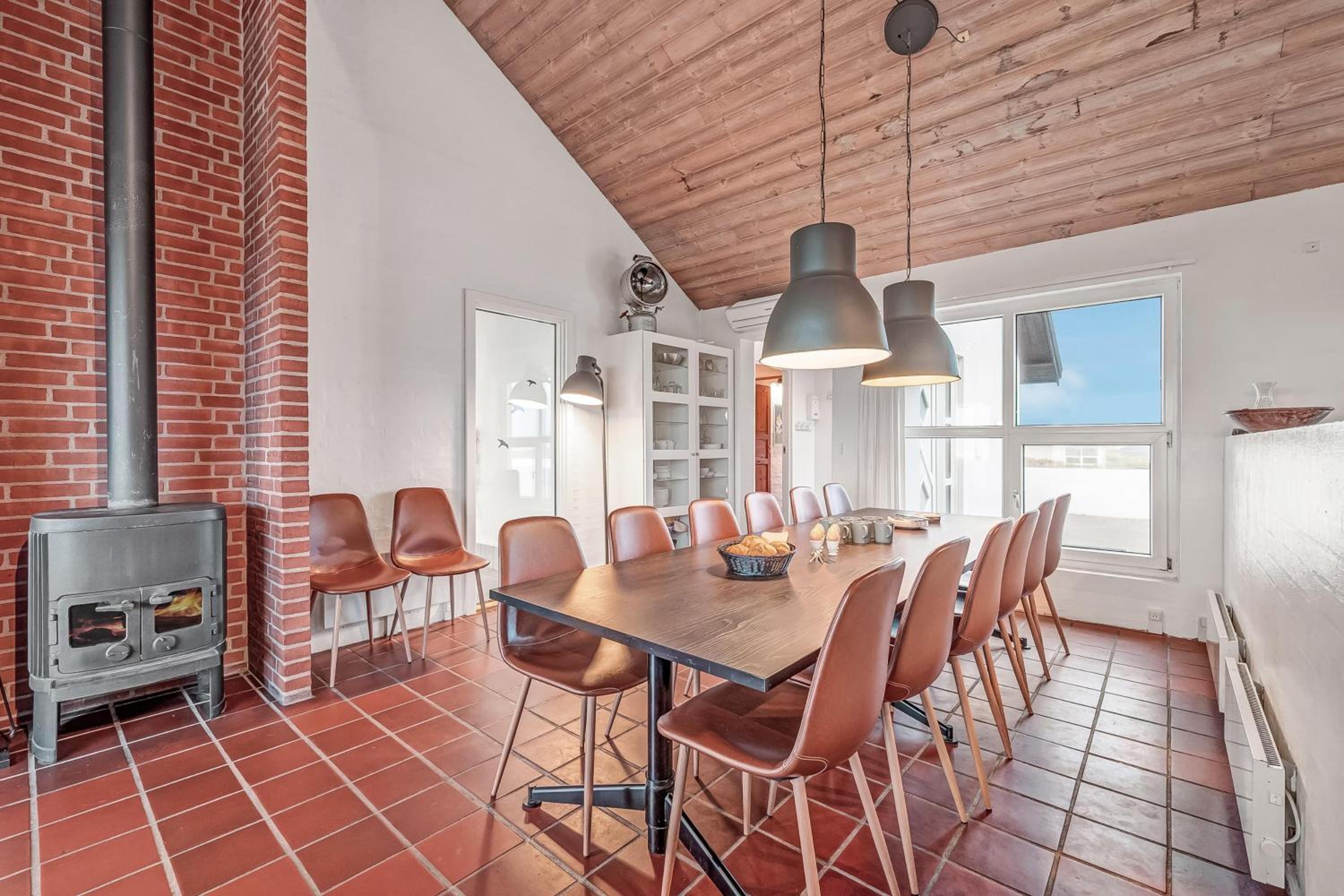 Pool And Activity House With A 180-Degree View Of The North Sea, Located At Lild Strand view 4