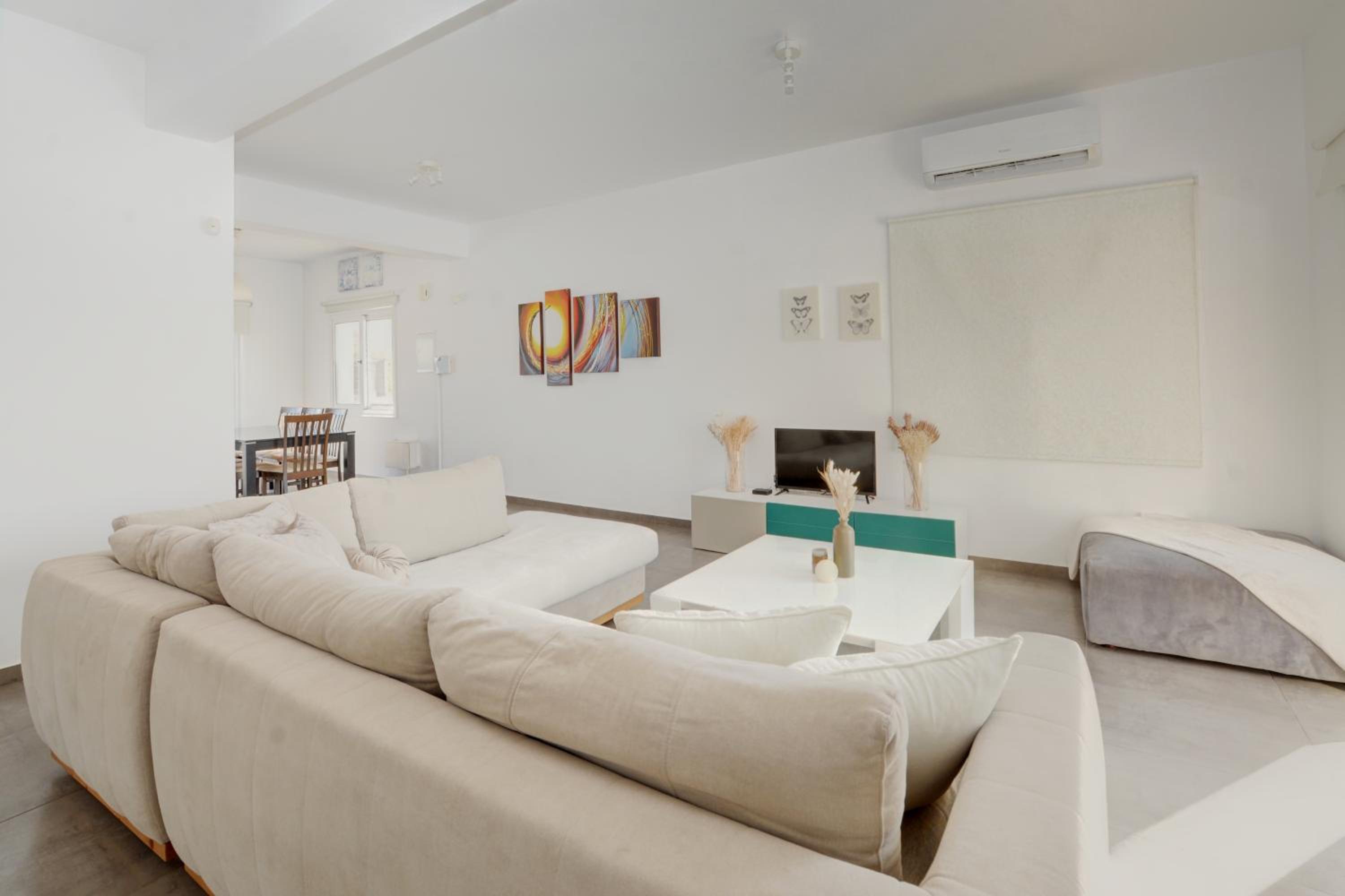 Nissi Villa Christa