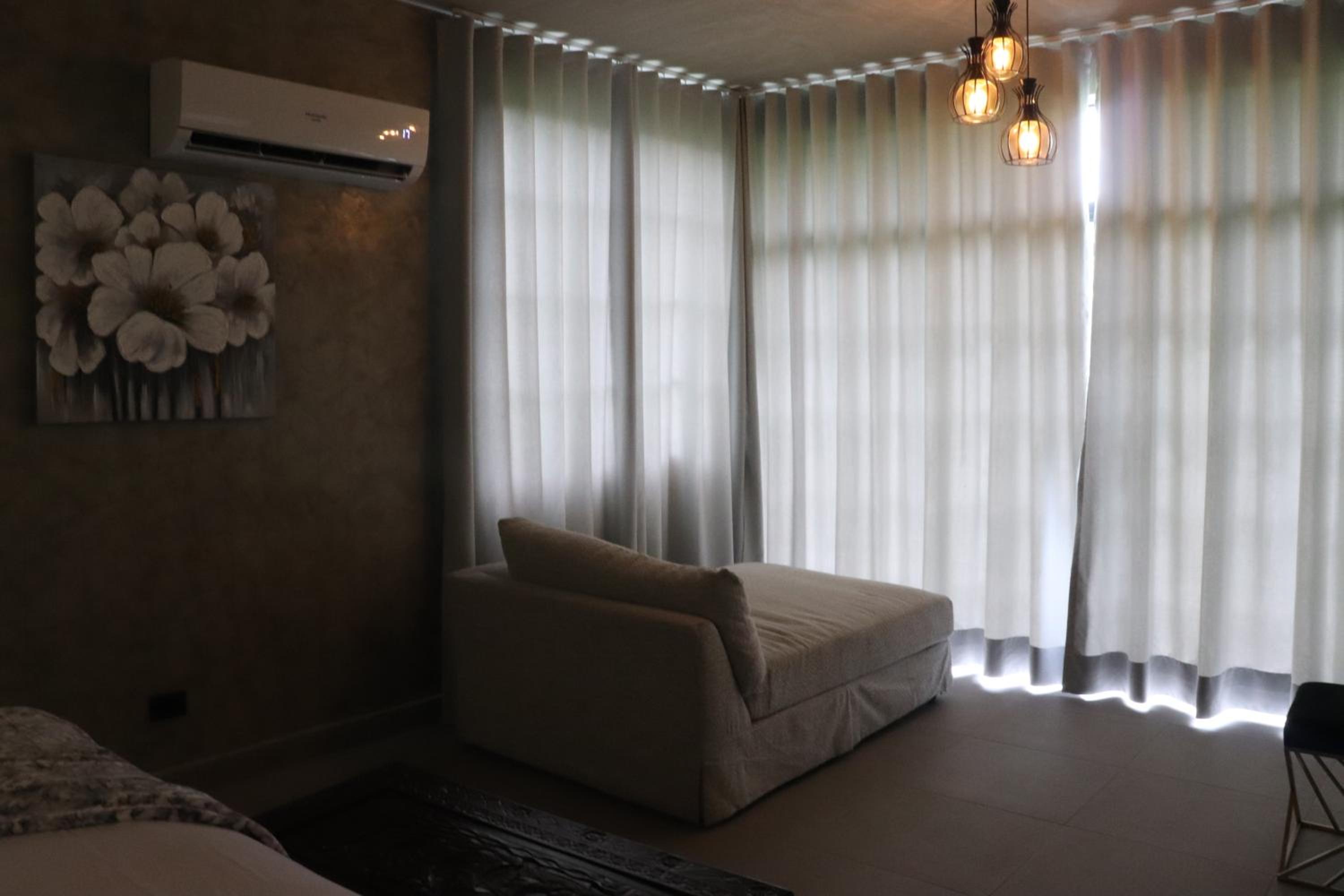 Villa Cantares del Rio - hotel in Carretera La Cuaba 11111, La Cuaba