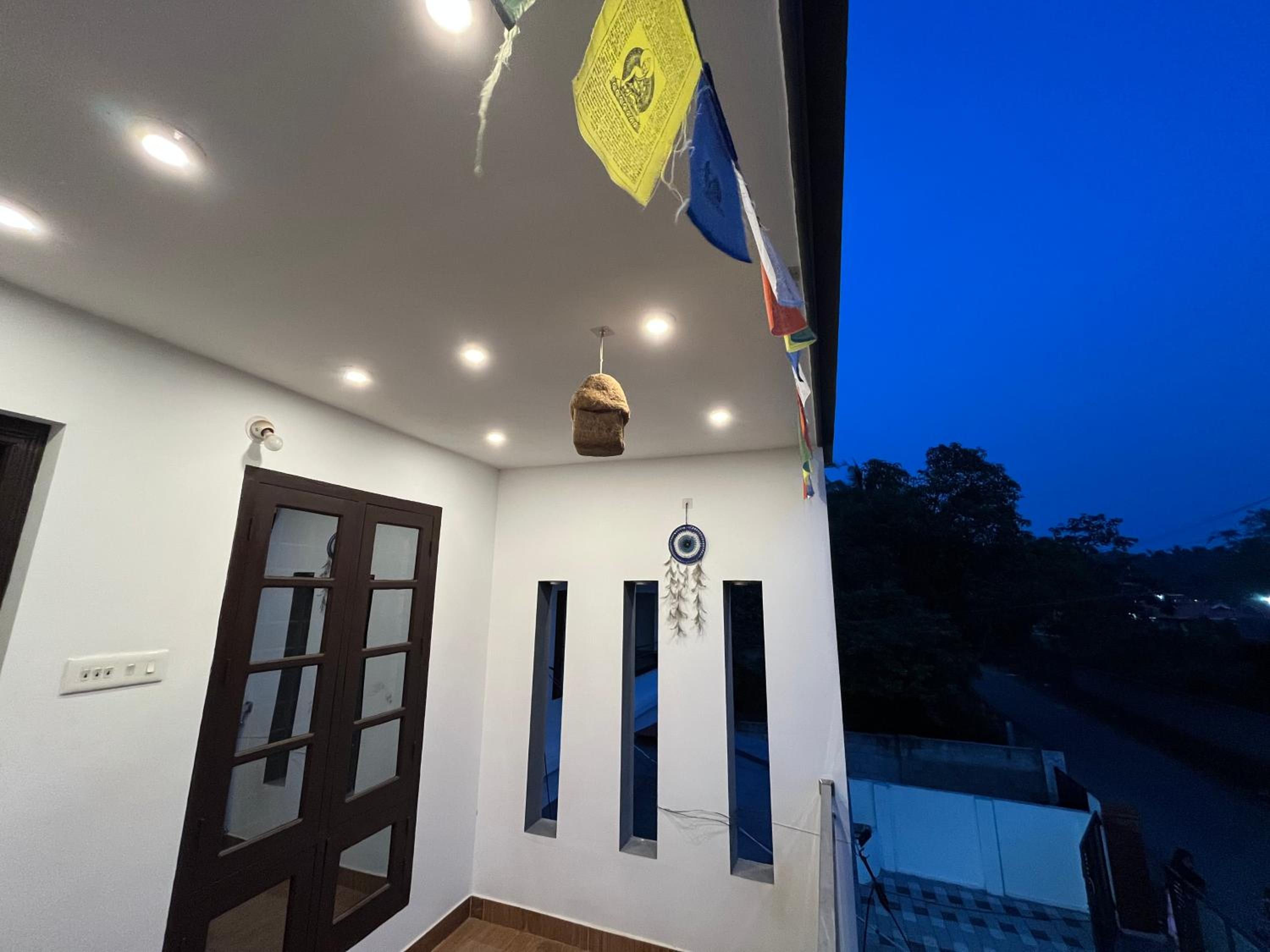 Phoenix homestay