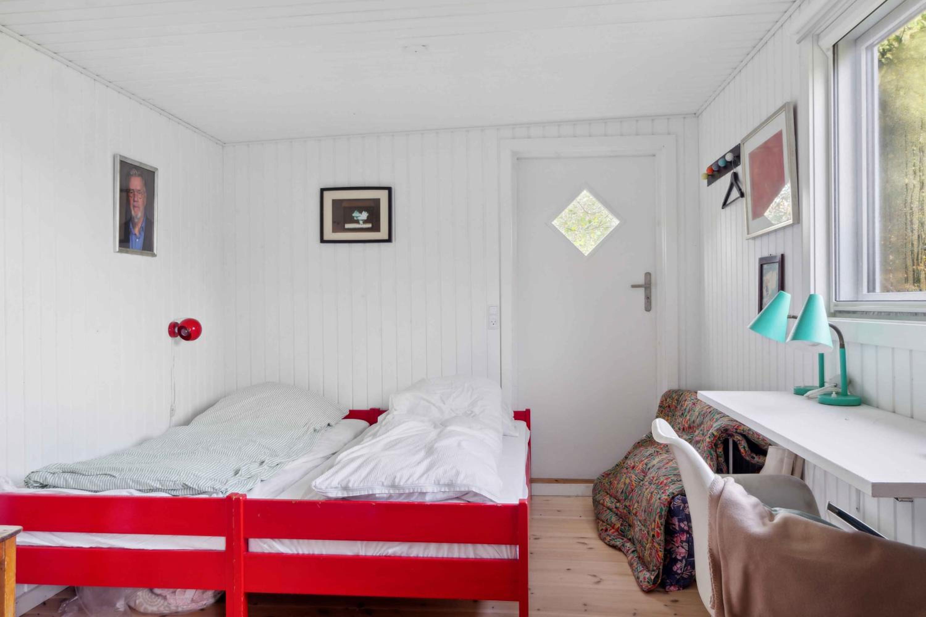 Cozy Summer House Near Vejby Beach