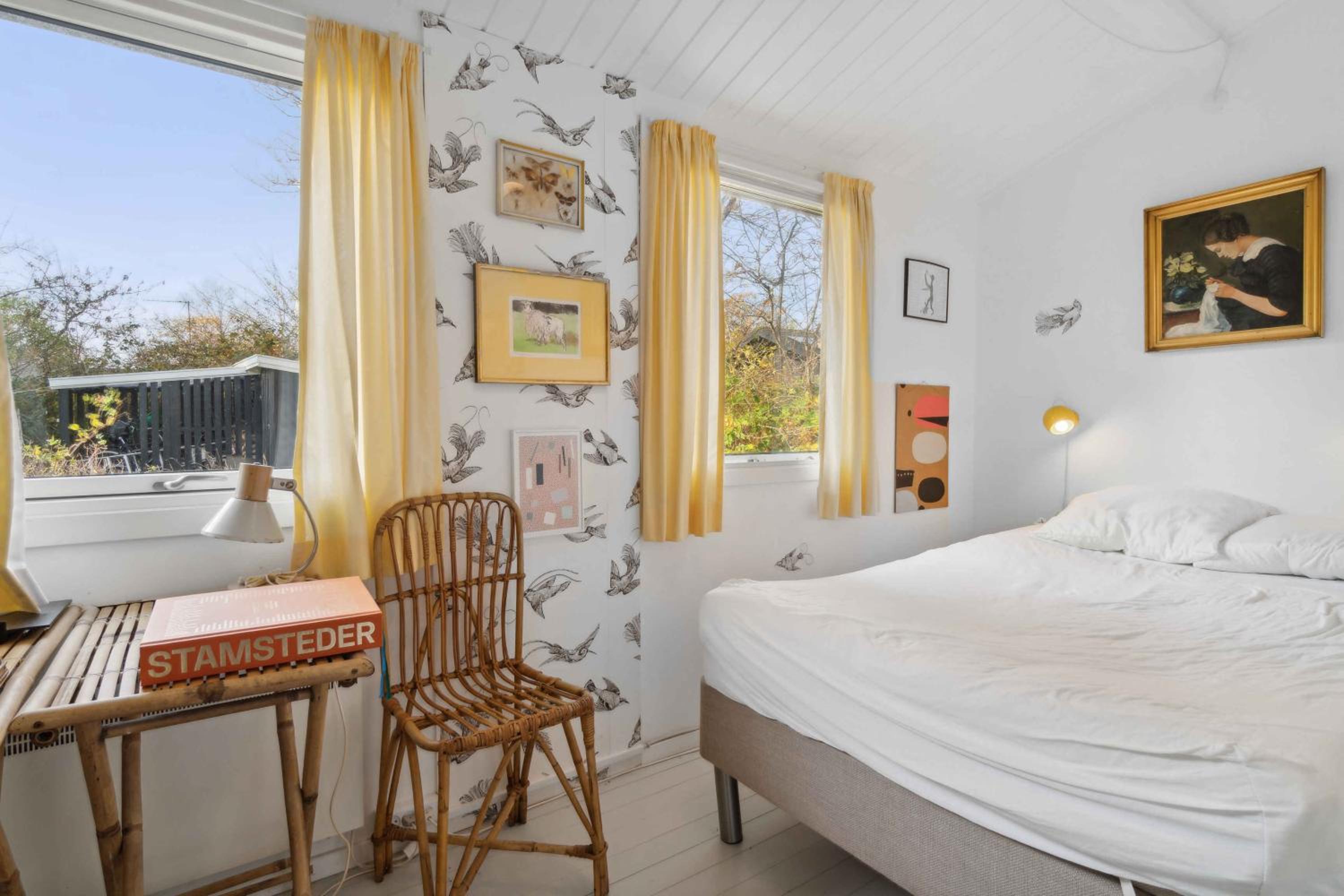 Cozy Summer House Near Vejby Beach