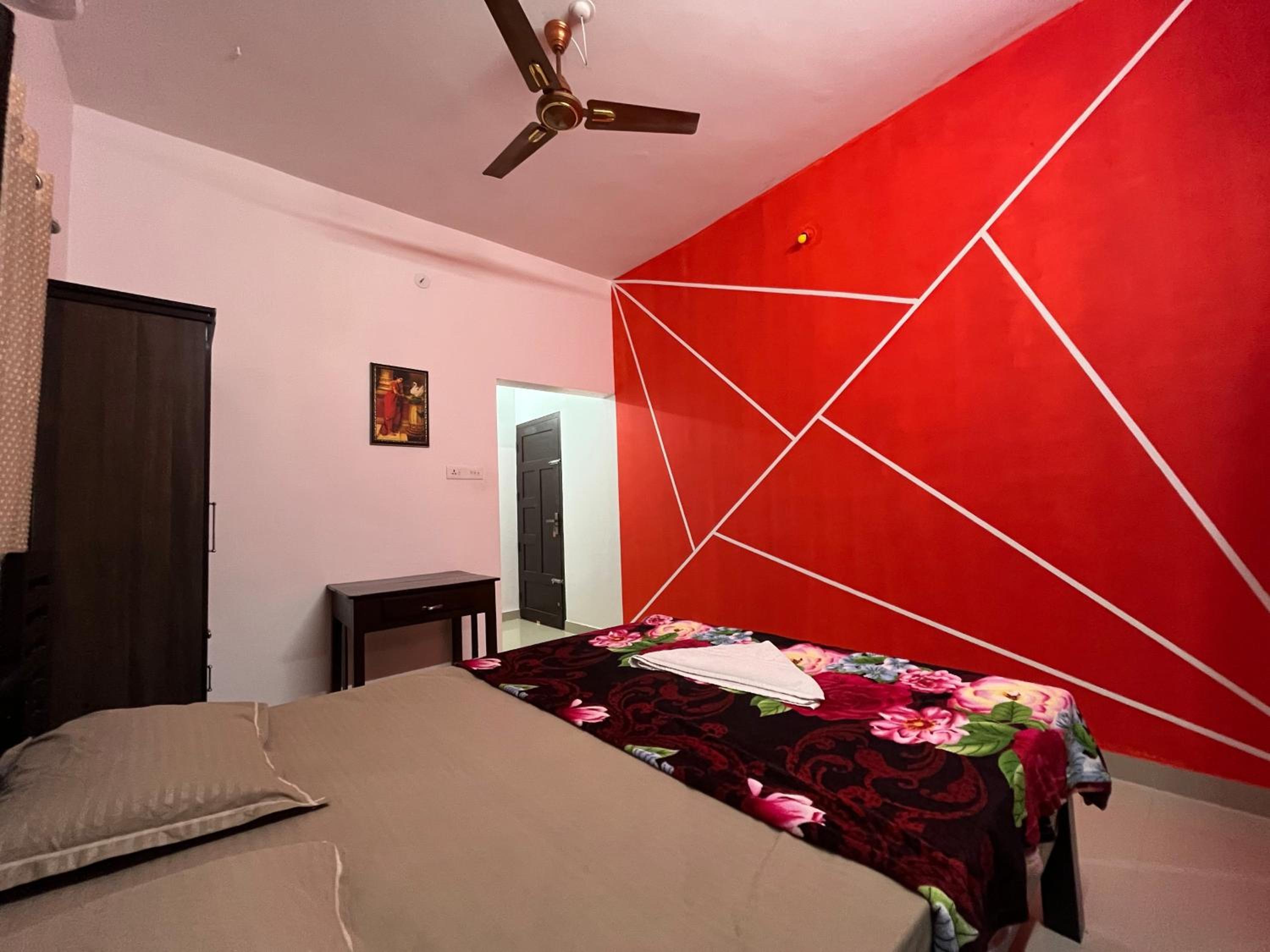 Phoenix homestay