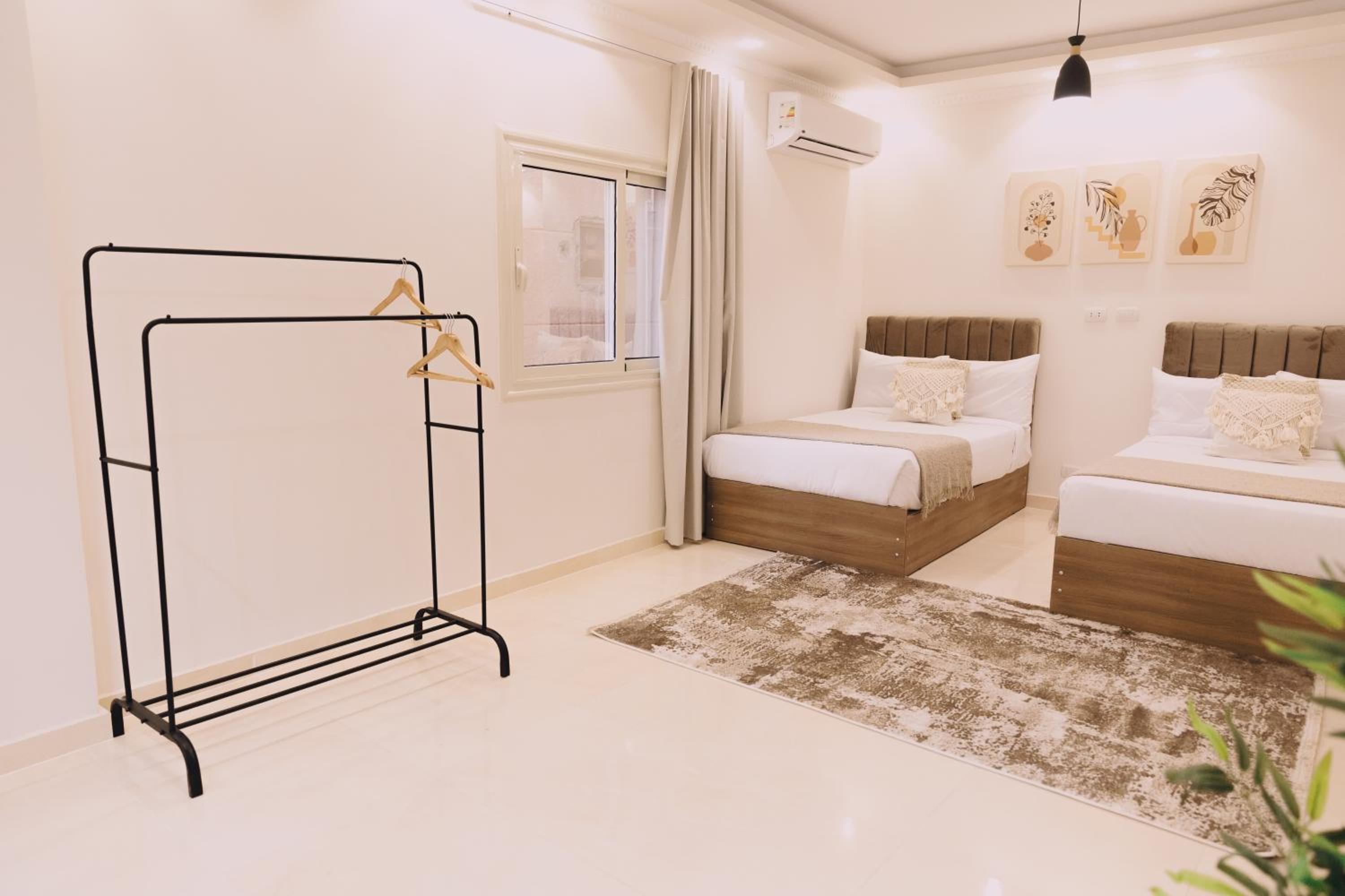 VIOLA by Elegant Hospitality - near Waterway Mall