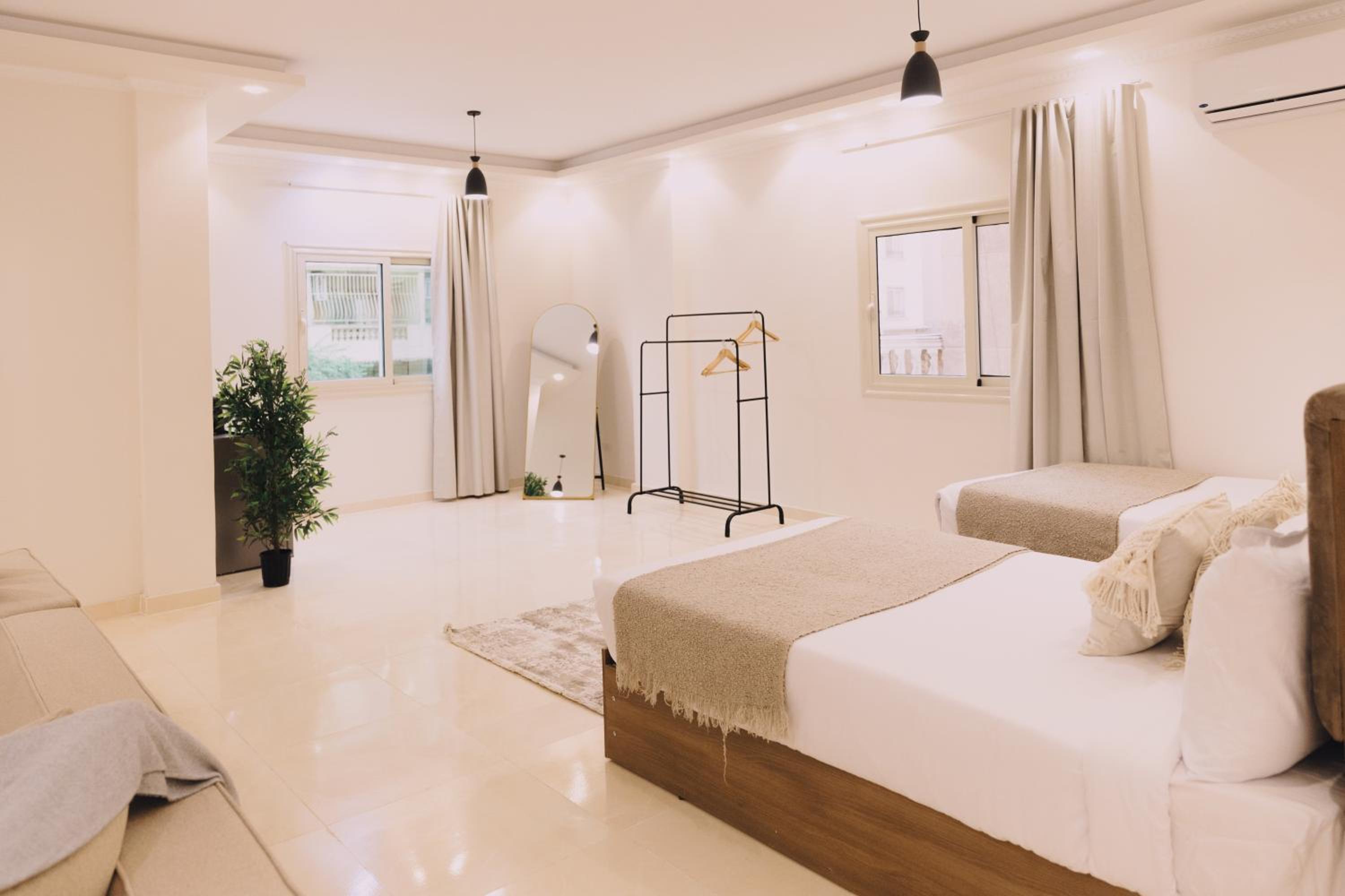 VIOLA by Elegant Hospitality - near Waterway Mall