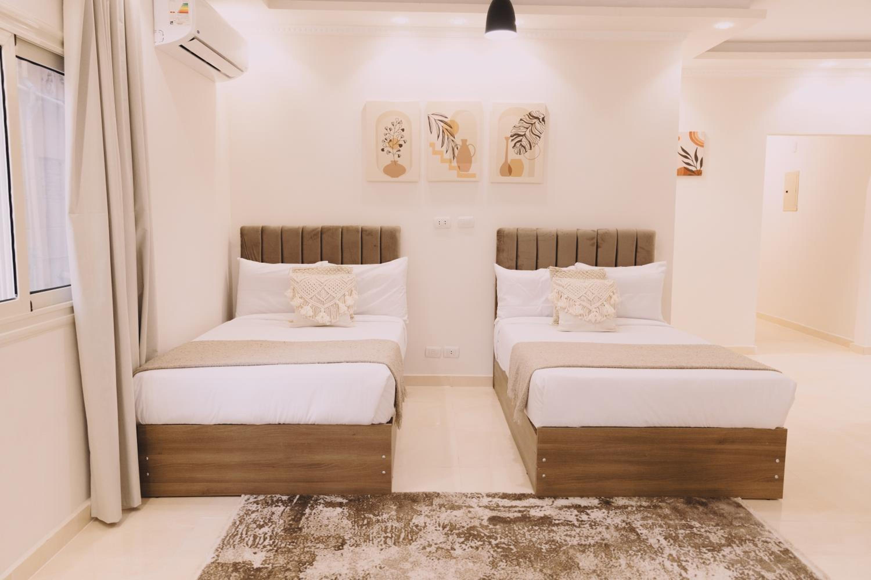 VIOLA by Elegant Hospitality - near Waterway Mall
