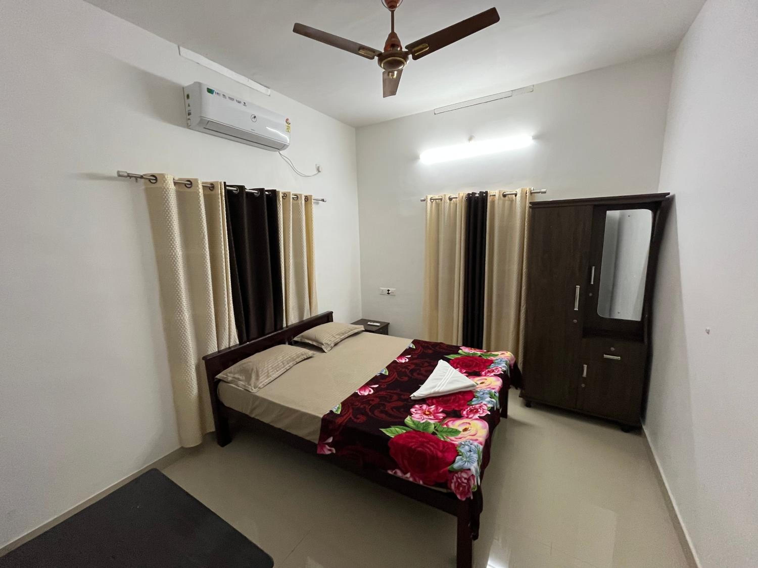 Phoenix homestay