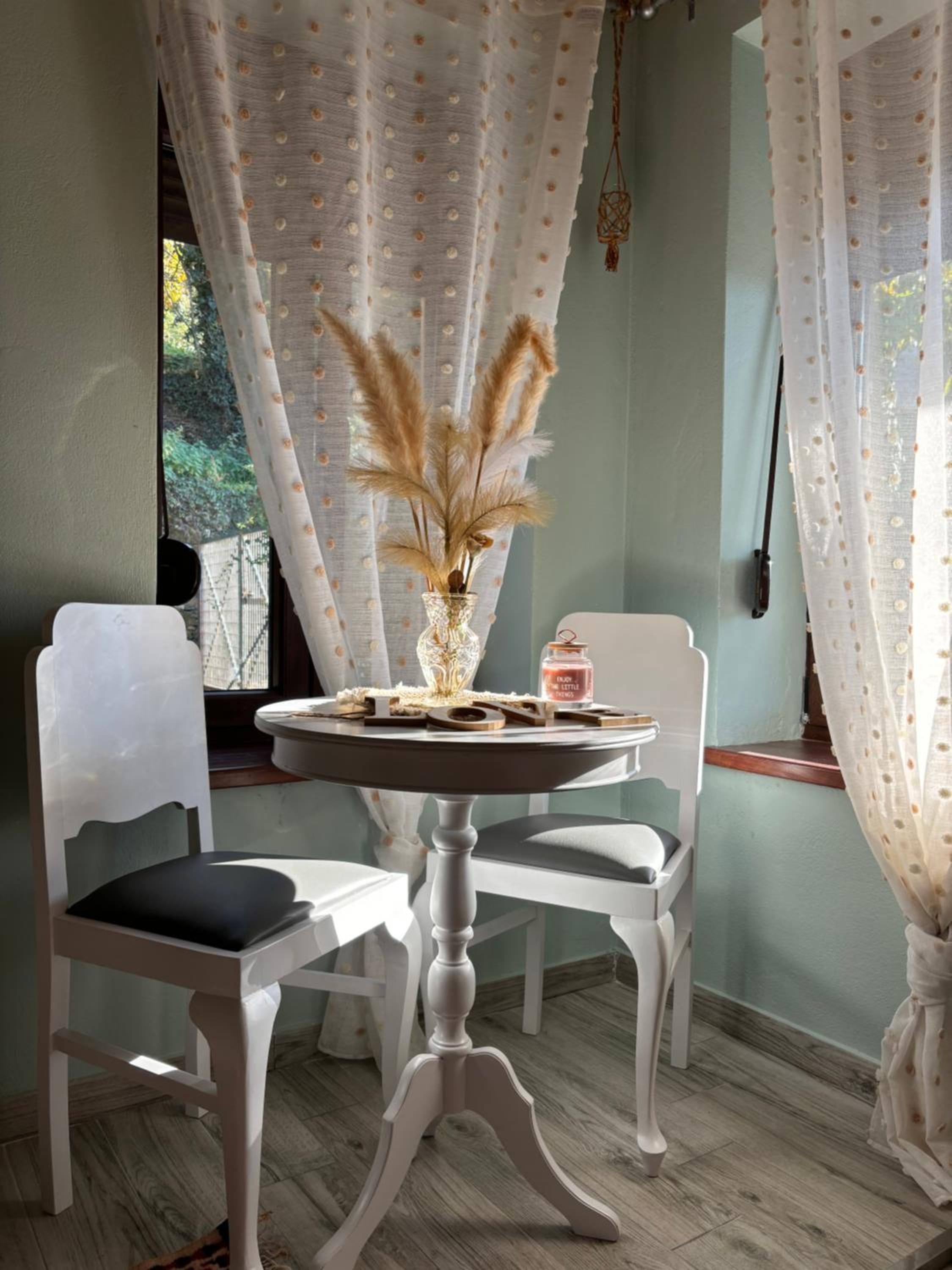 Stonehouse Karidis