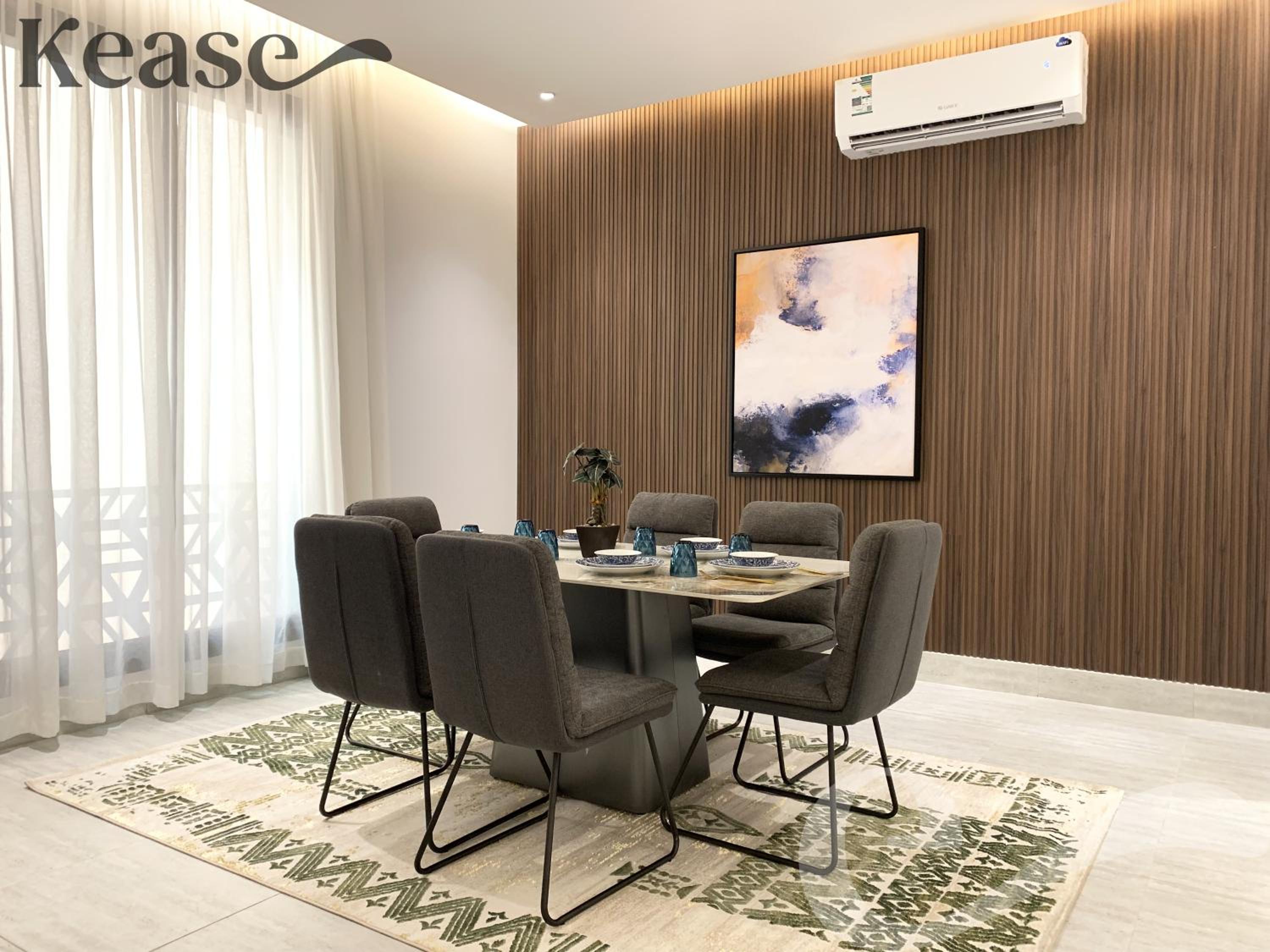 Kease Arid Luxury Gold