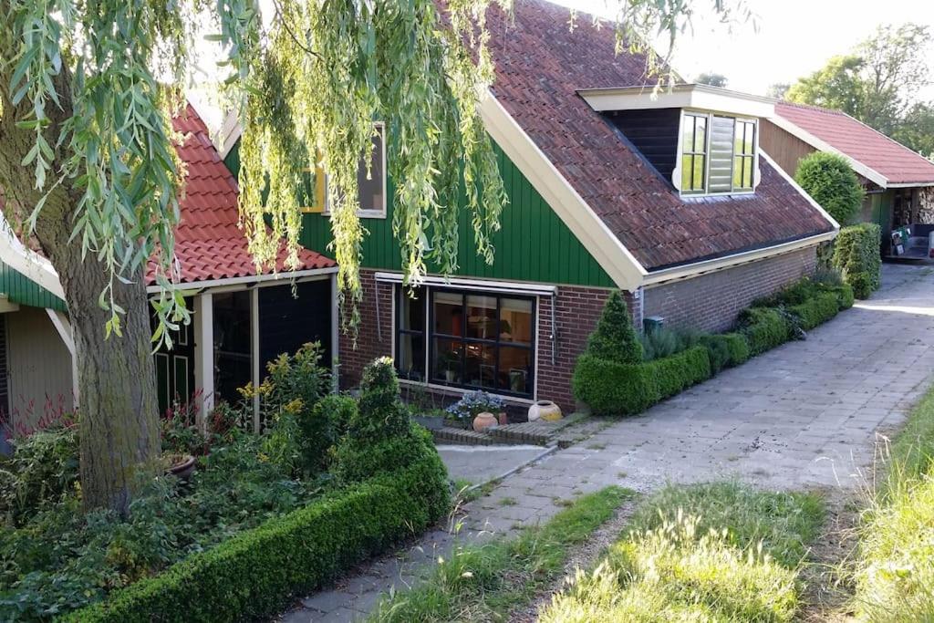 Idyllic Country House to IJsselmeer
