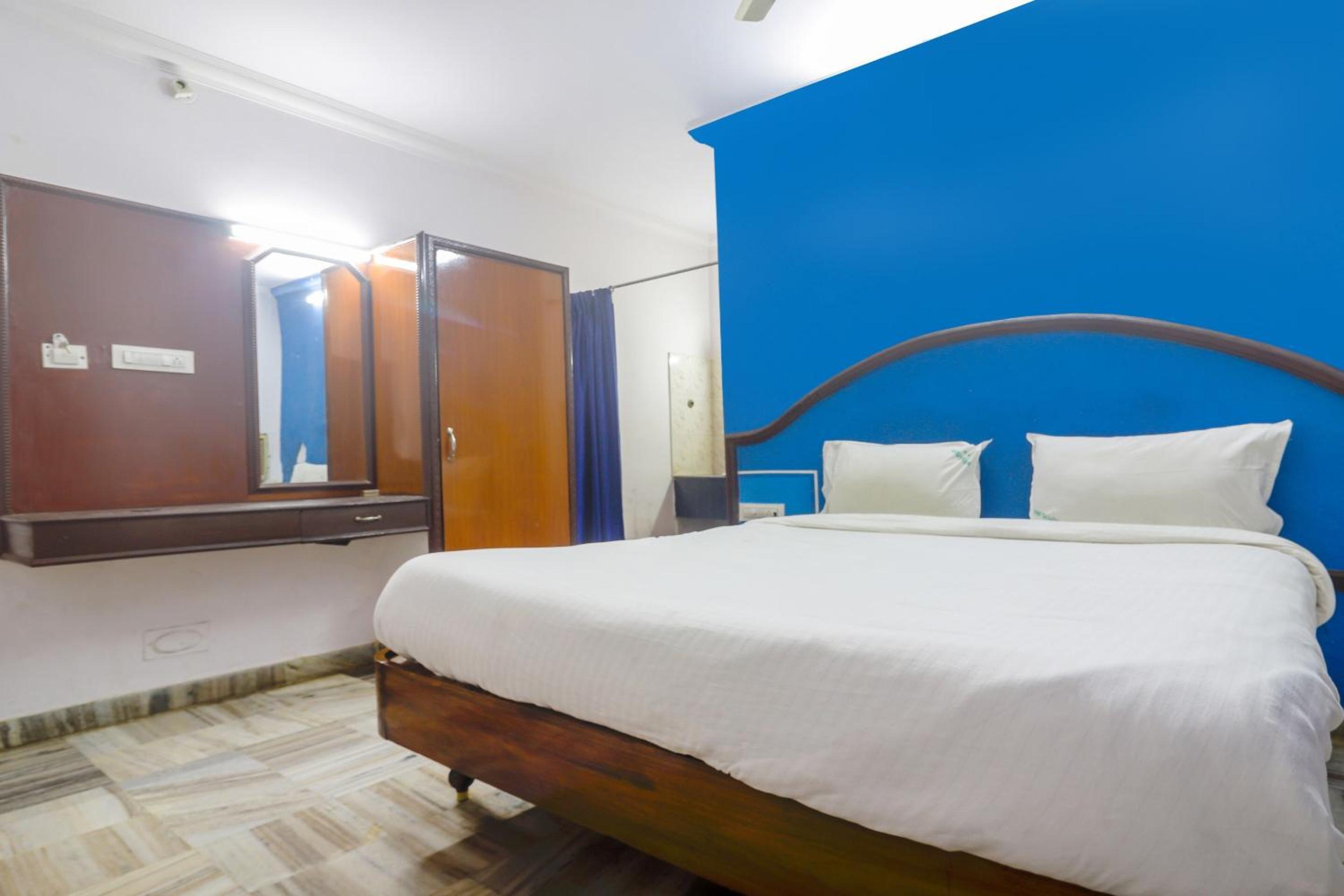 Hotel O Viceroy Inn