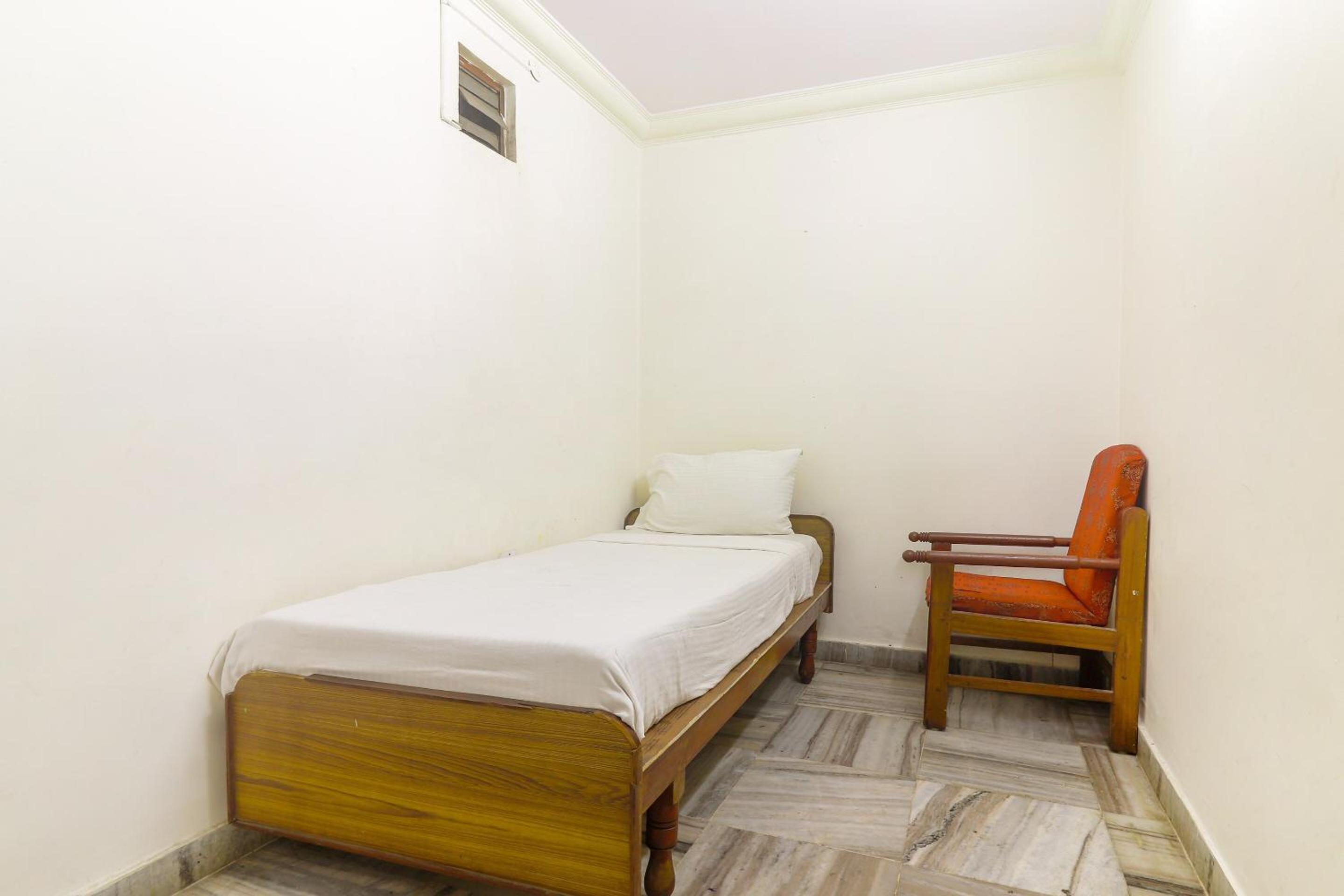 Hotel O Viceroy Inn