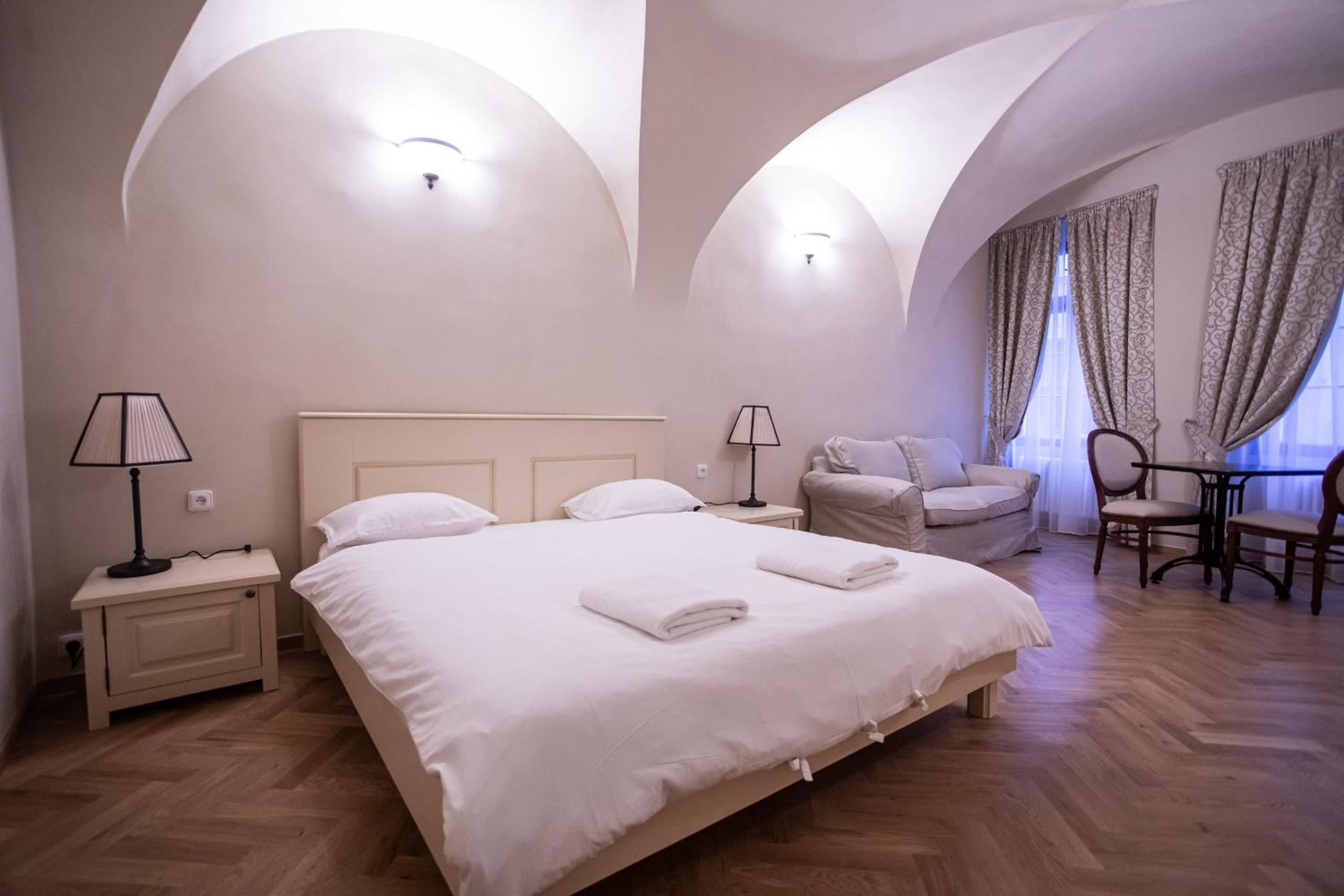 Residence Thunovska